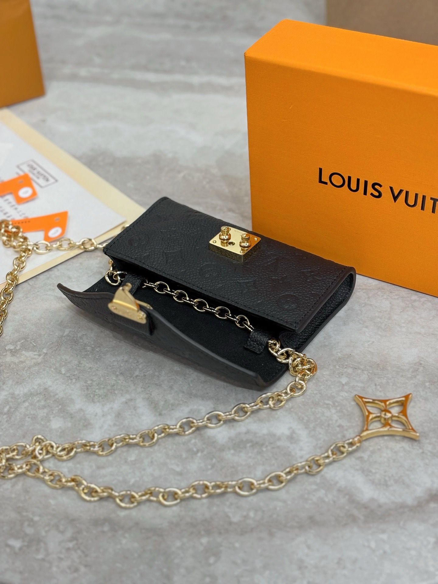 L0vis Vvtt0n Pouch Metis Belt-13.5 x 8CM