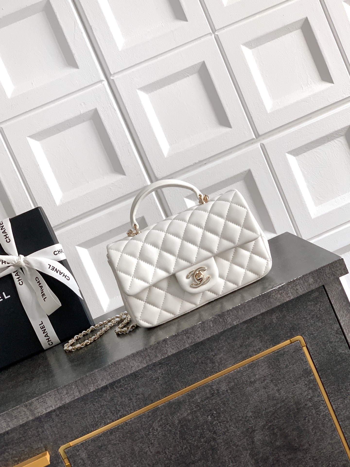 Ch@nel Flap Bag Mini CF Handle -Lambskin Leather-20*13*9cm