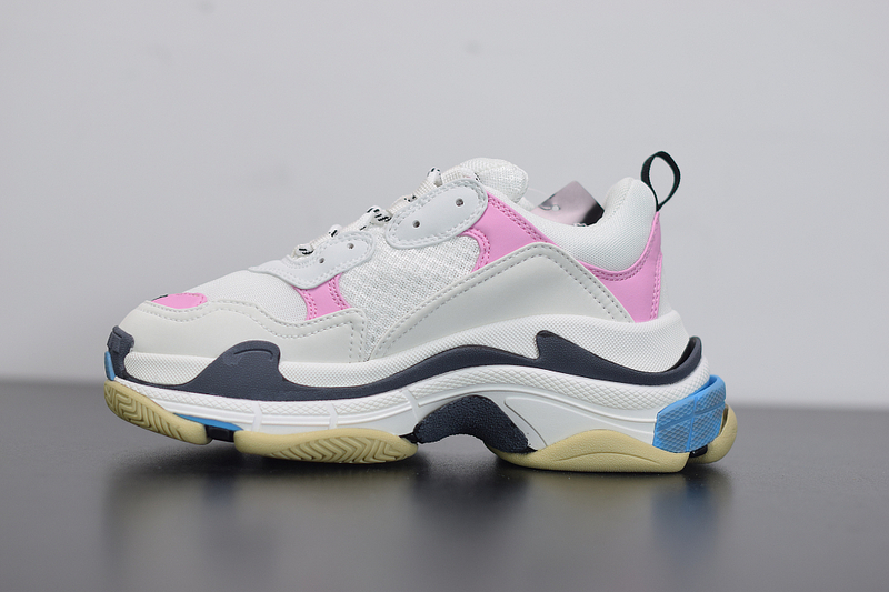 Ba*len*cia*ga triple s