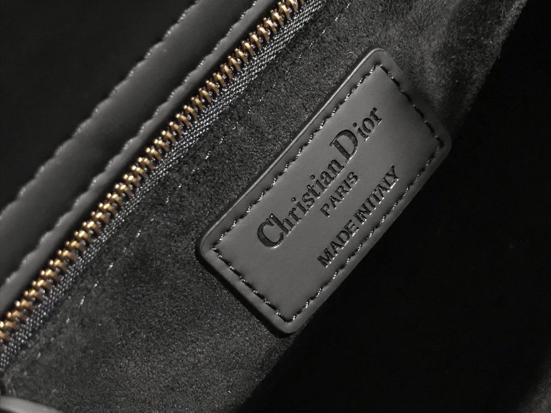 lady D*or bag-20*16.5*8cm