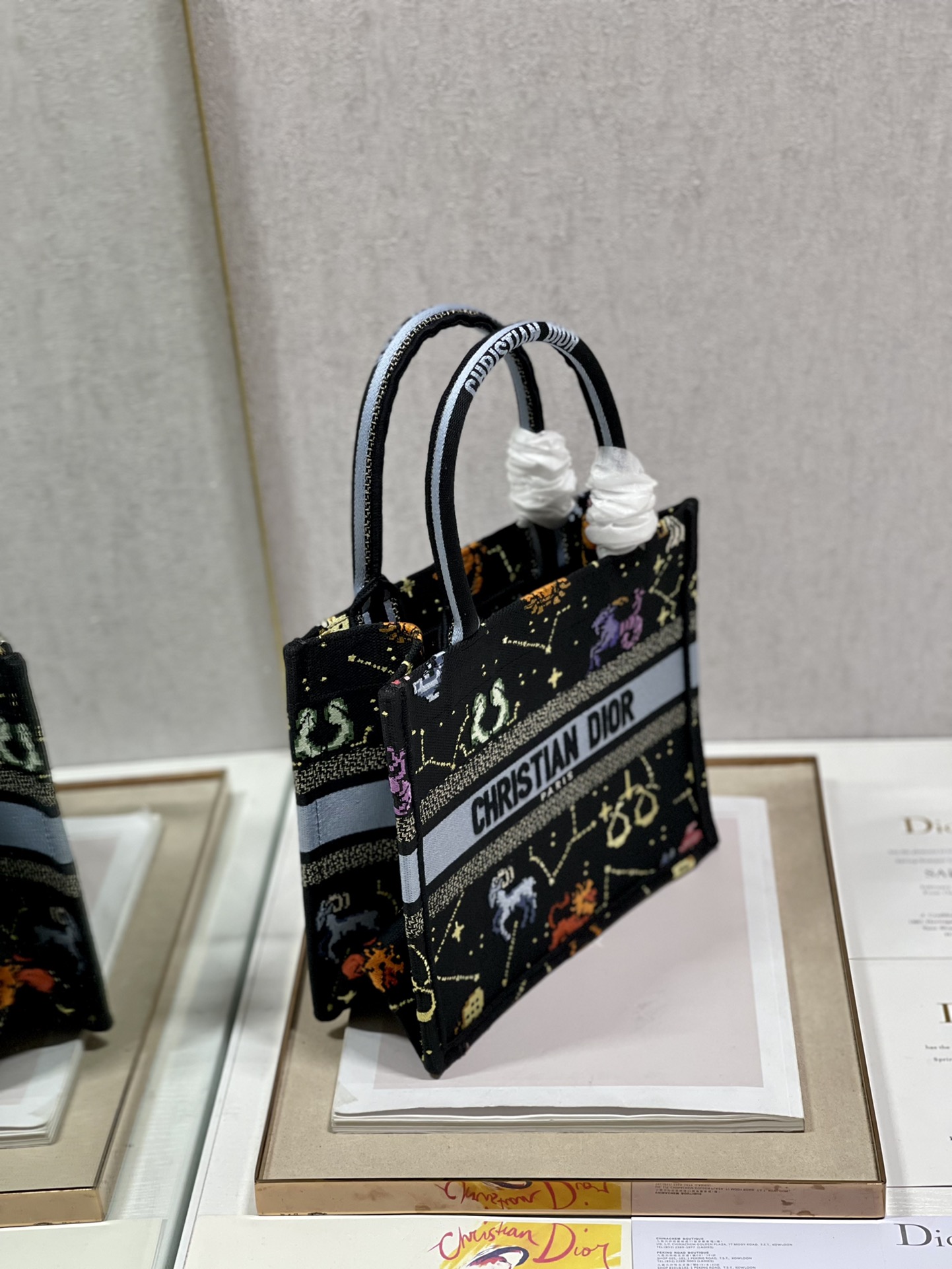 D*or small book tote-26*8*22cm