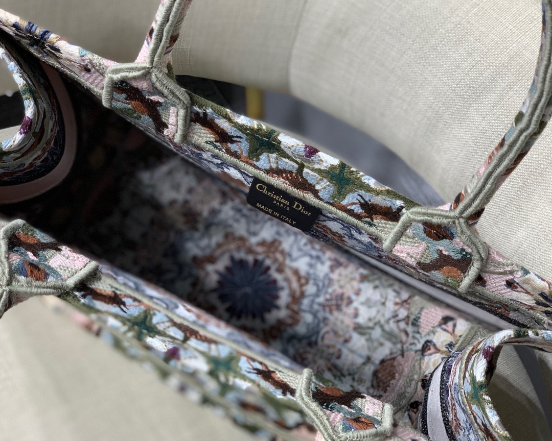 D*or small book tote-36.5cm