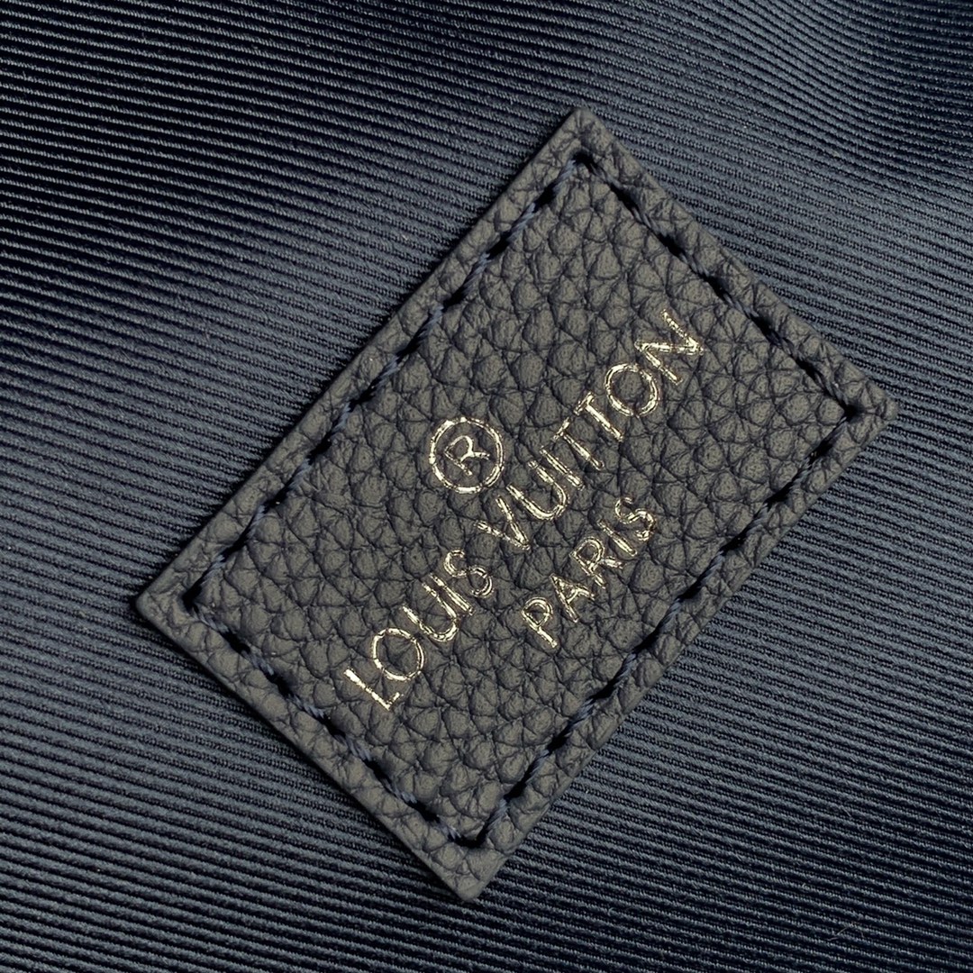 l0*is V*t0n m57841 multipocket backpack-30*40*16cm