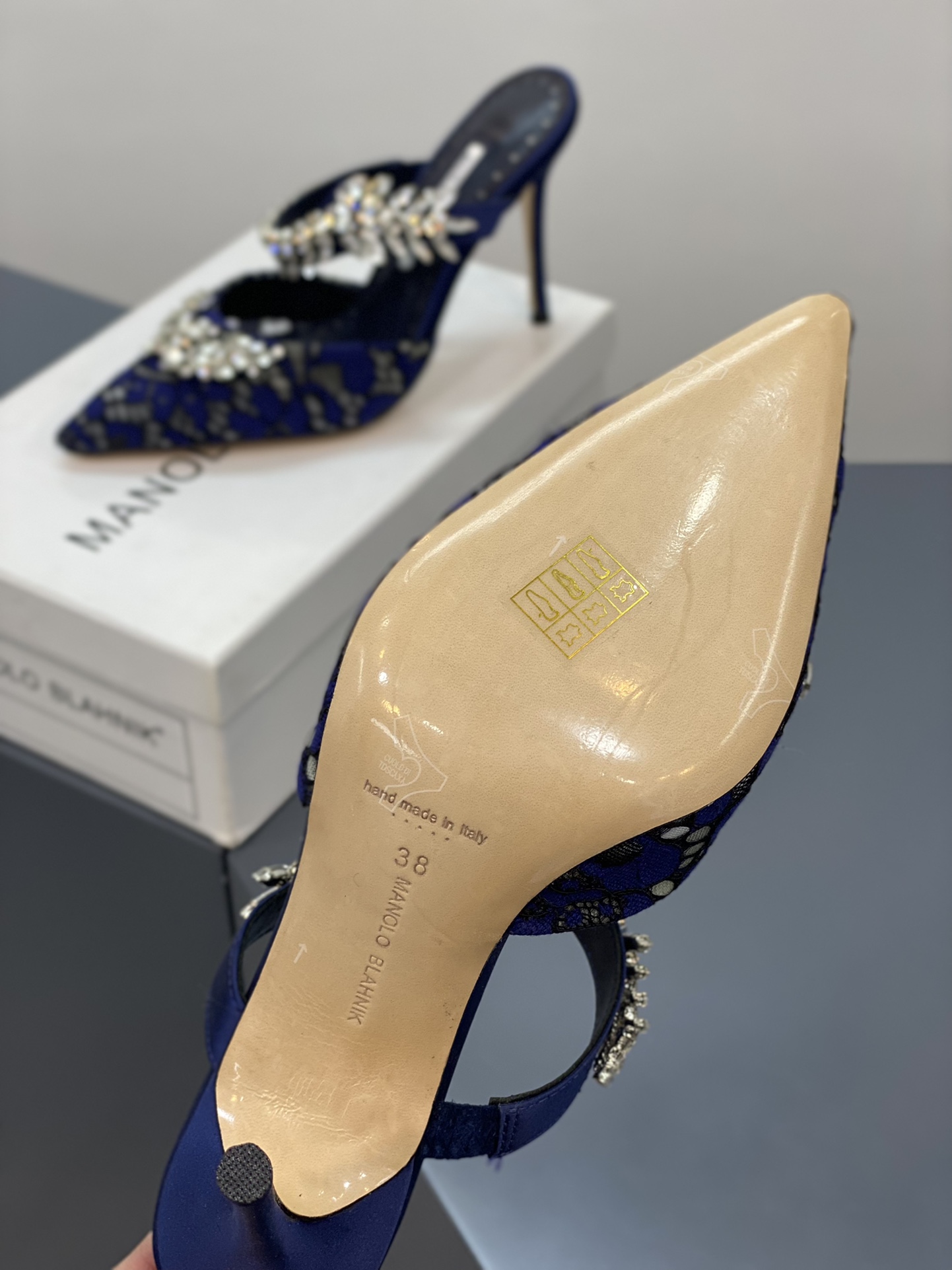 Manolo Blahnik-10CM