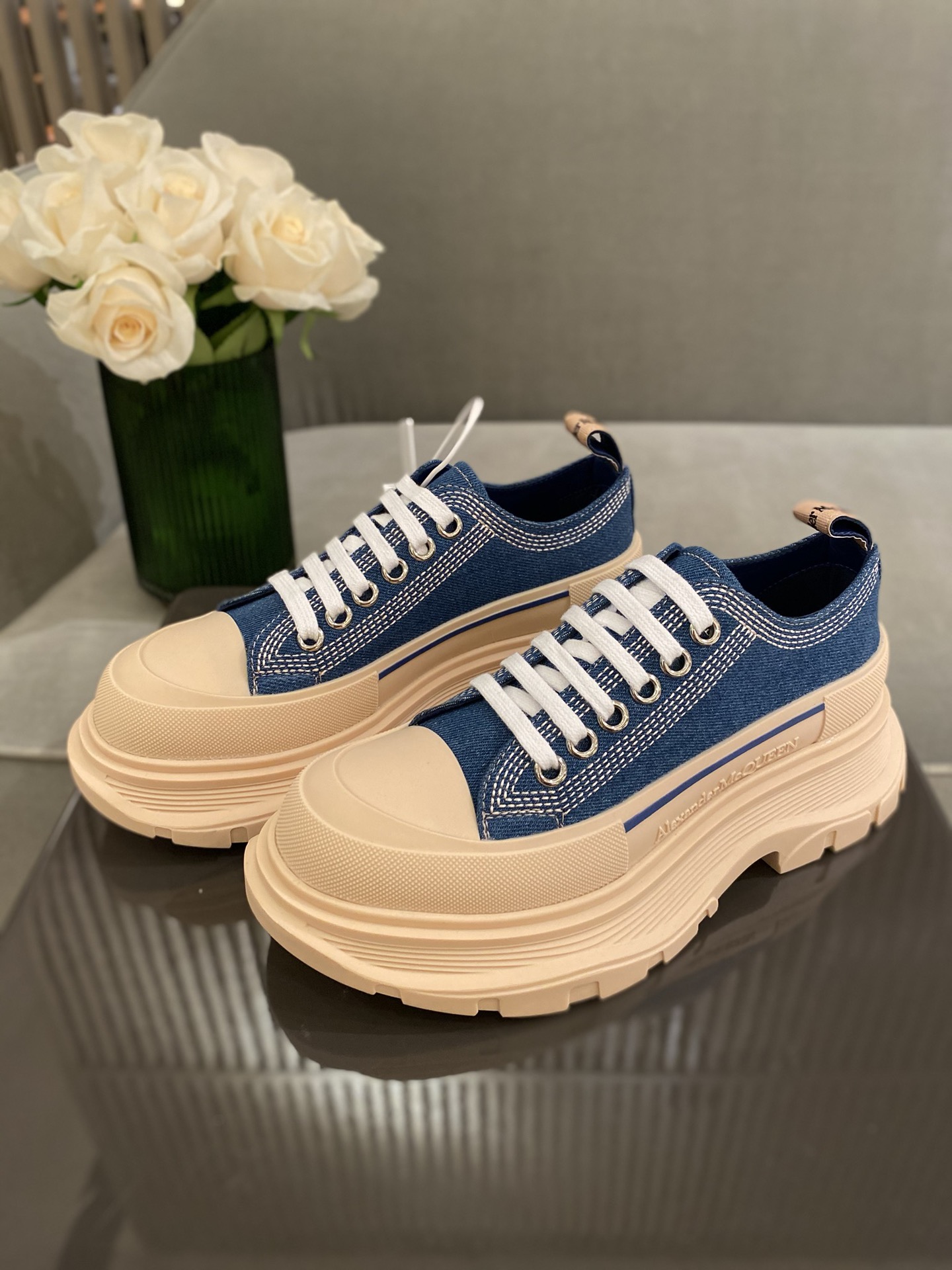 alexander M*Q*en sports shoes