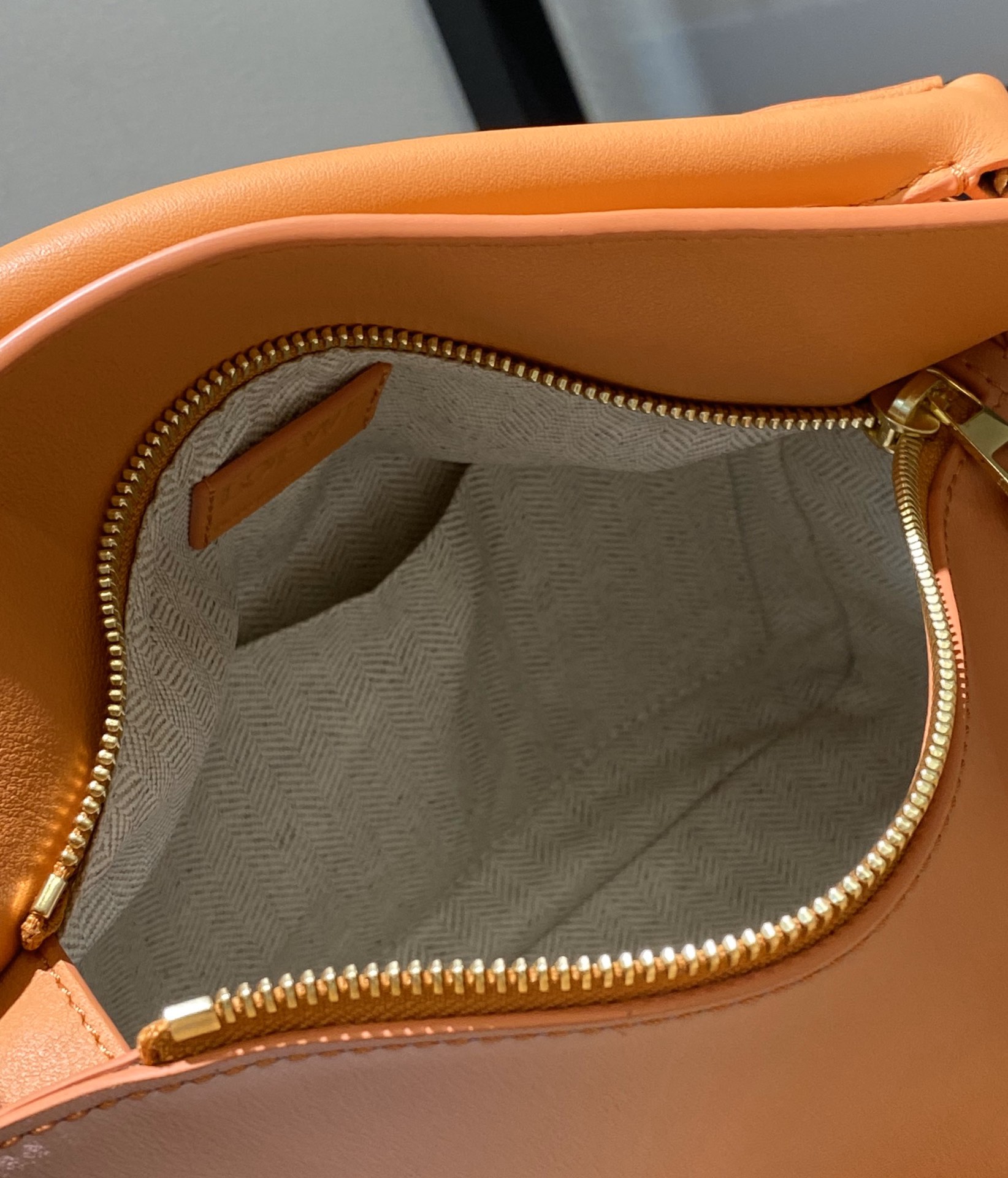 L0ew* puzzle small bag-24*10*14cm