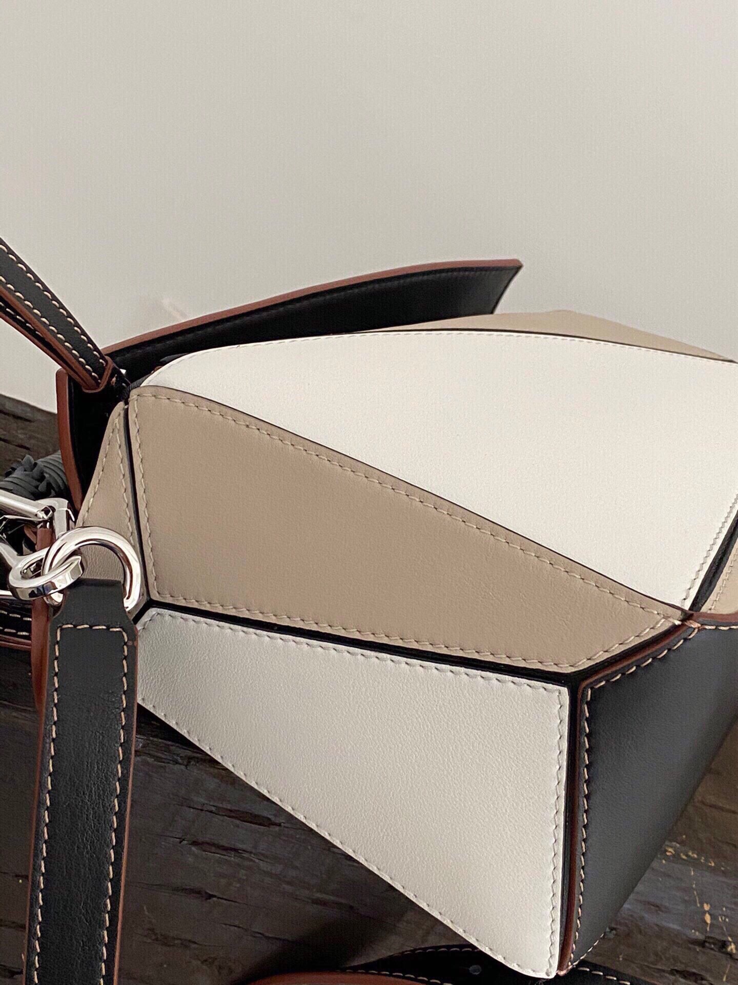 L0ew* puzzle small bag-24*10*14cm