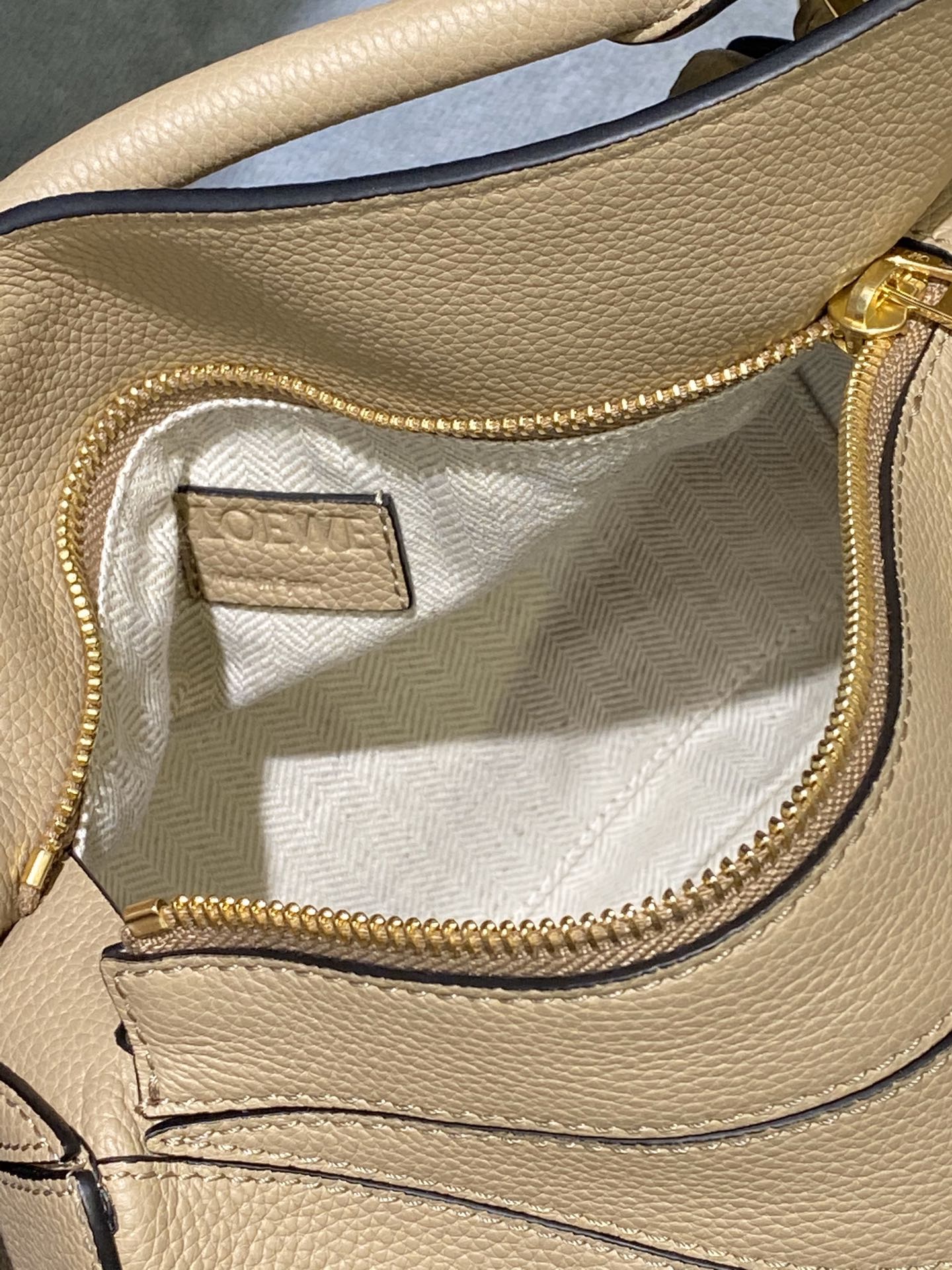 L0ew* puzzle small bag-24*10*14cm