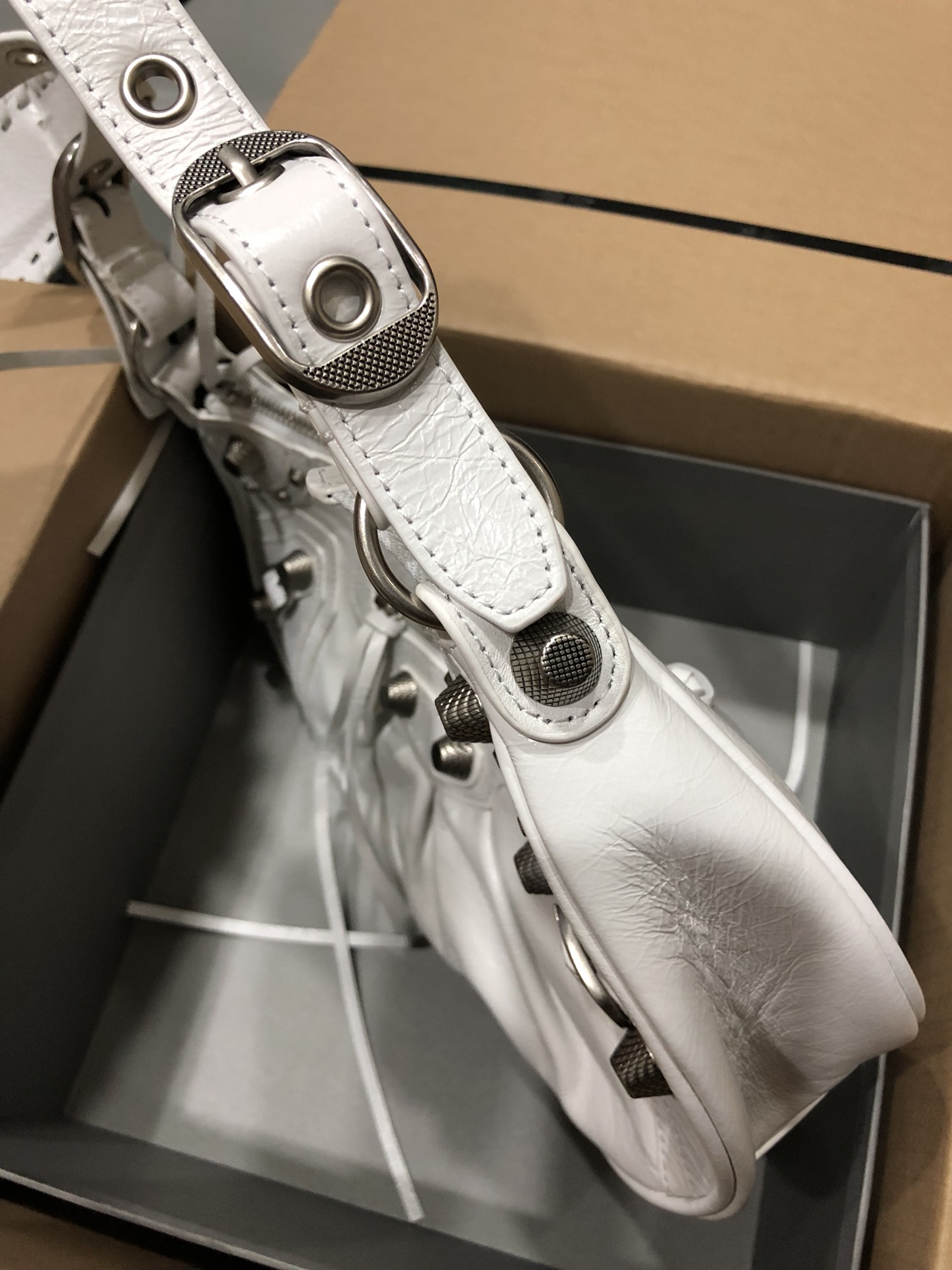 Balenciag Le Cagole Handbags-33*16*8CM