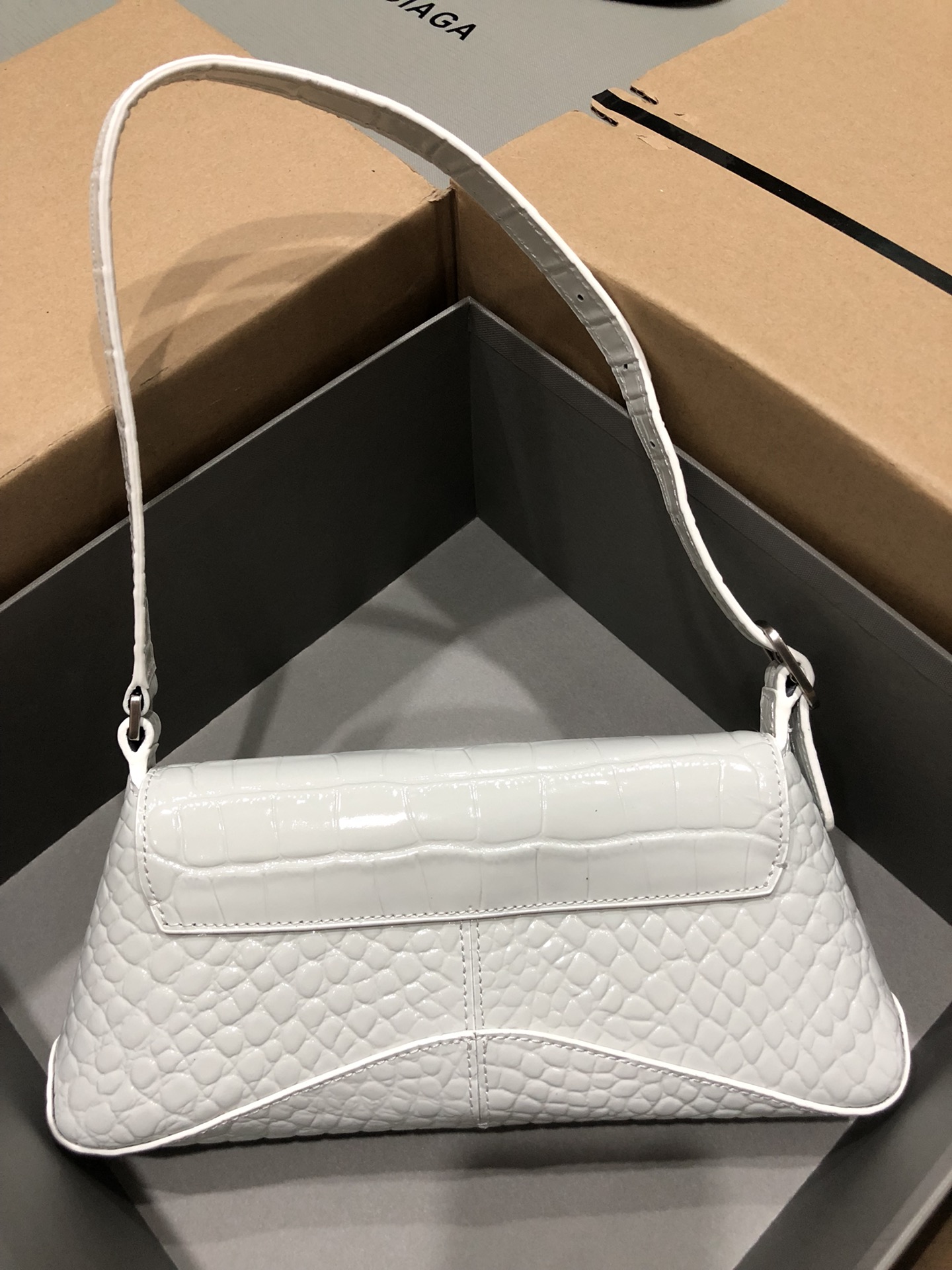 Balenciag XX Flap Bag Crocodile Embossed-27*4.8*15.5CM