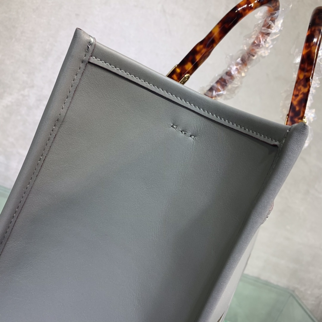 F**di tote-36*17*31cm