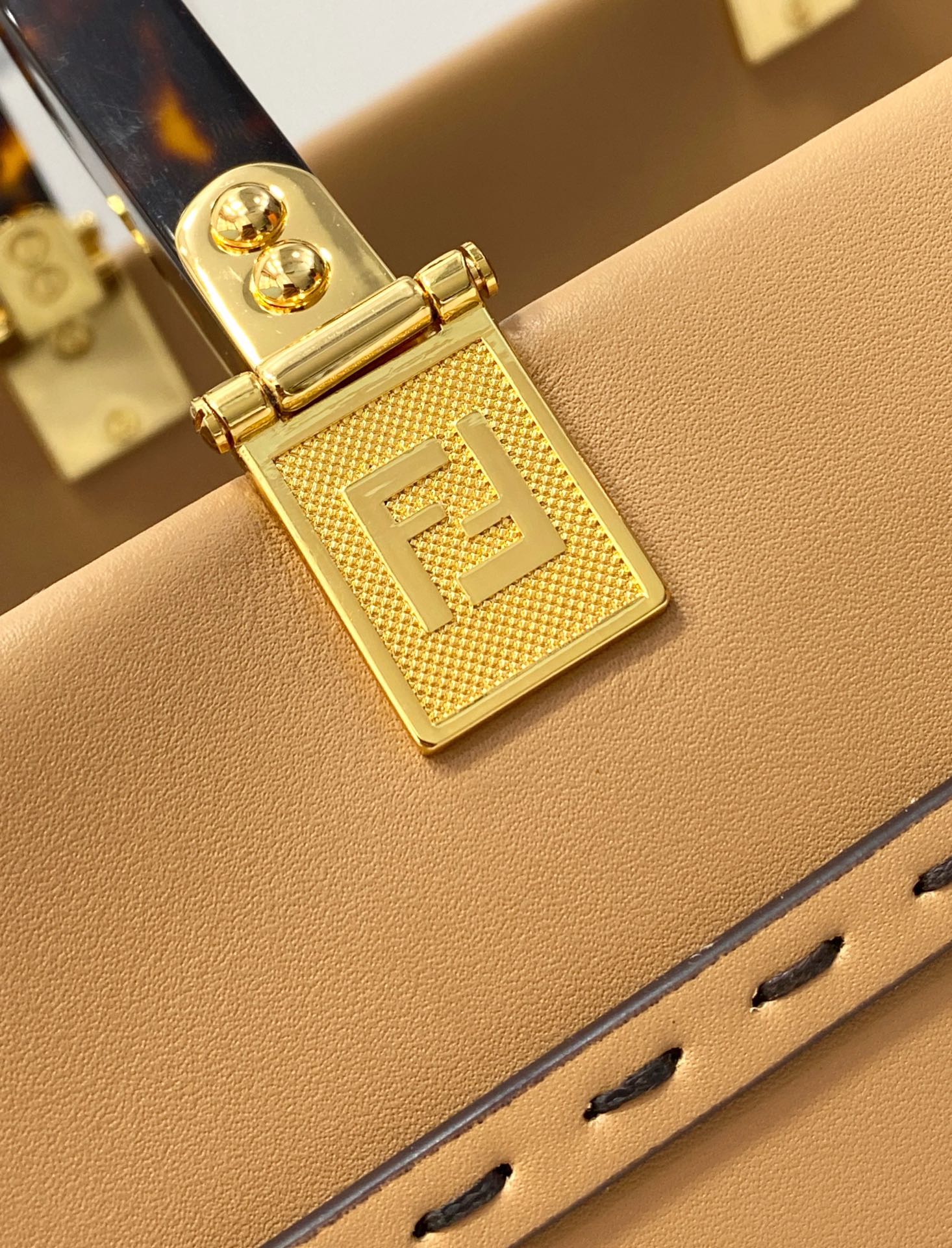 F**di vintage handbags-35x17x31cm