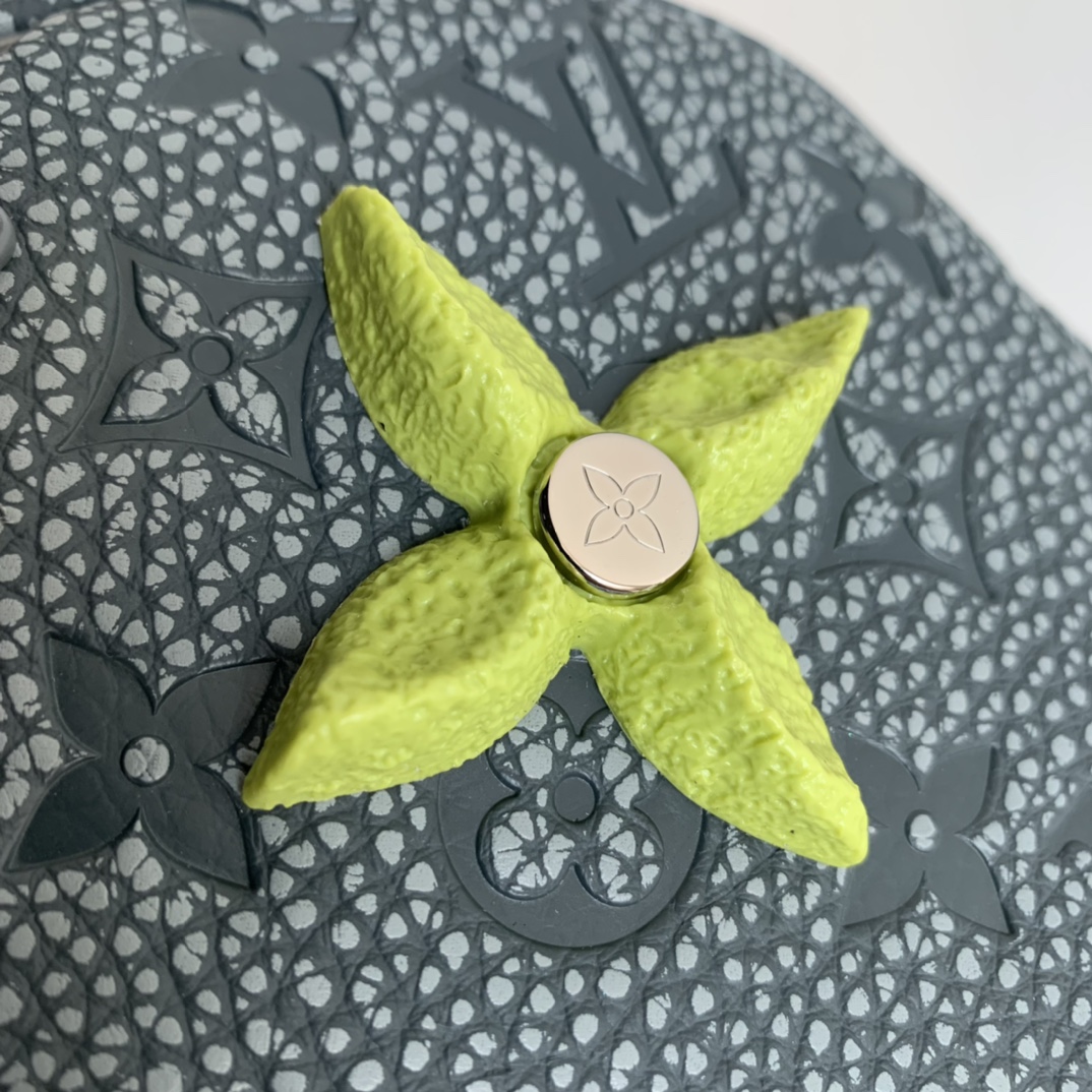 l0*is V*t0n ellipse backpack-31*44*17cm