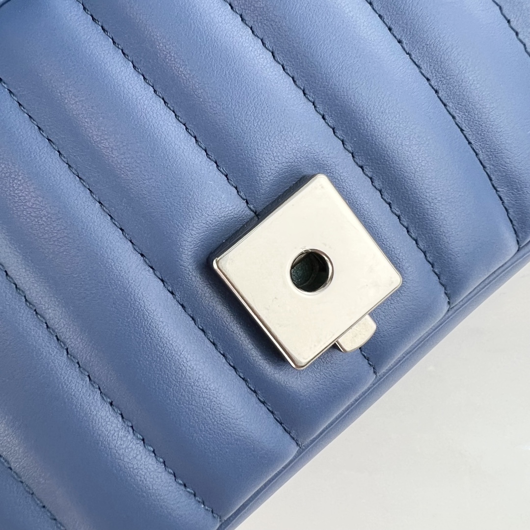 G*u*i marmont bag-22x13x6cm