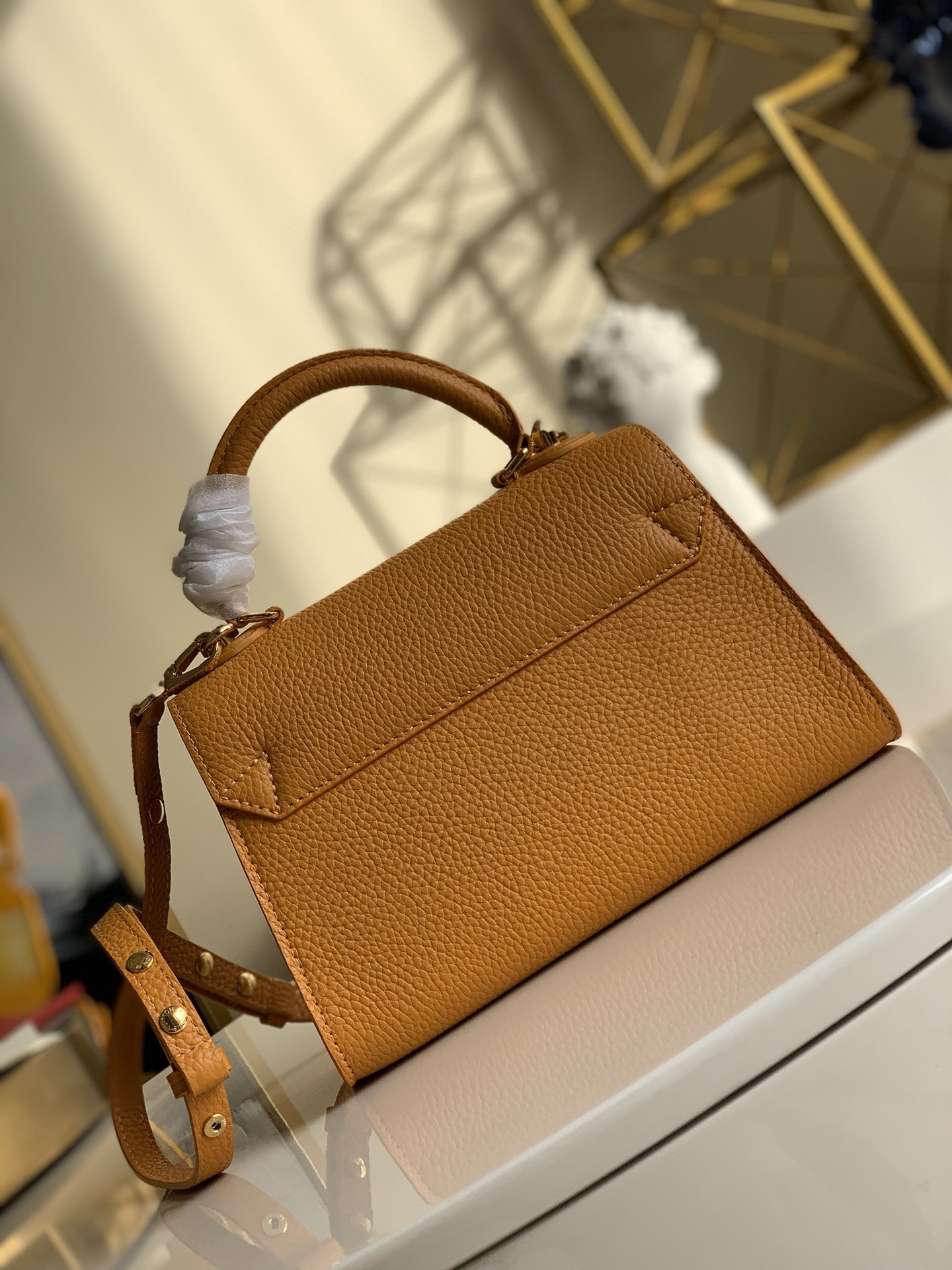 l0*is V*t0n twist one handle-17.0 x 25.0 x 11cm