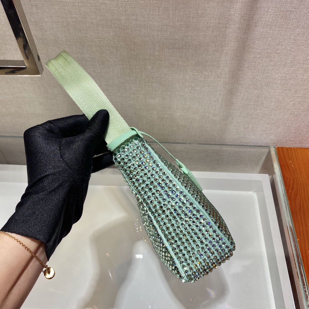 Pra*a nylon 1ne515 hobo bag-23*14*5cm