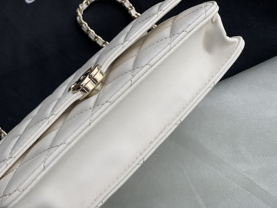 Ch@Nel Woc-12.3x19.2X3.5CM