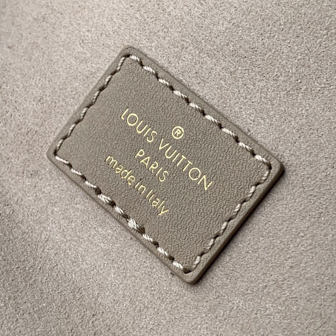 l0*is V*t0n vanity-14*19*10cm