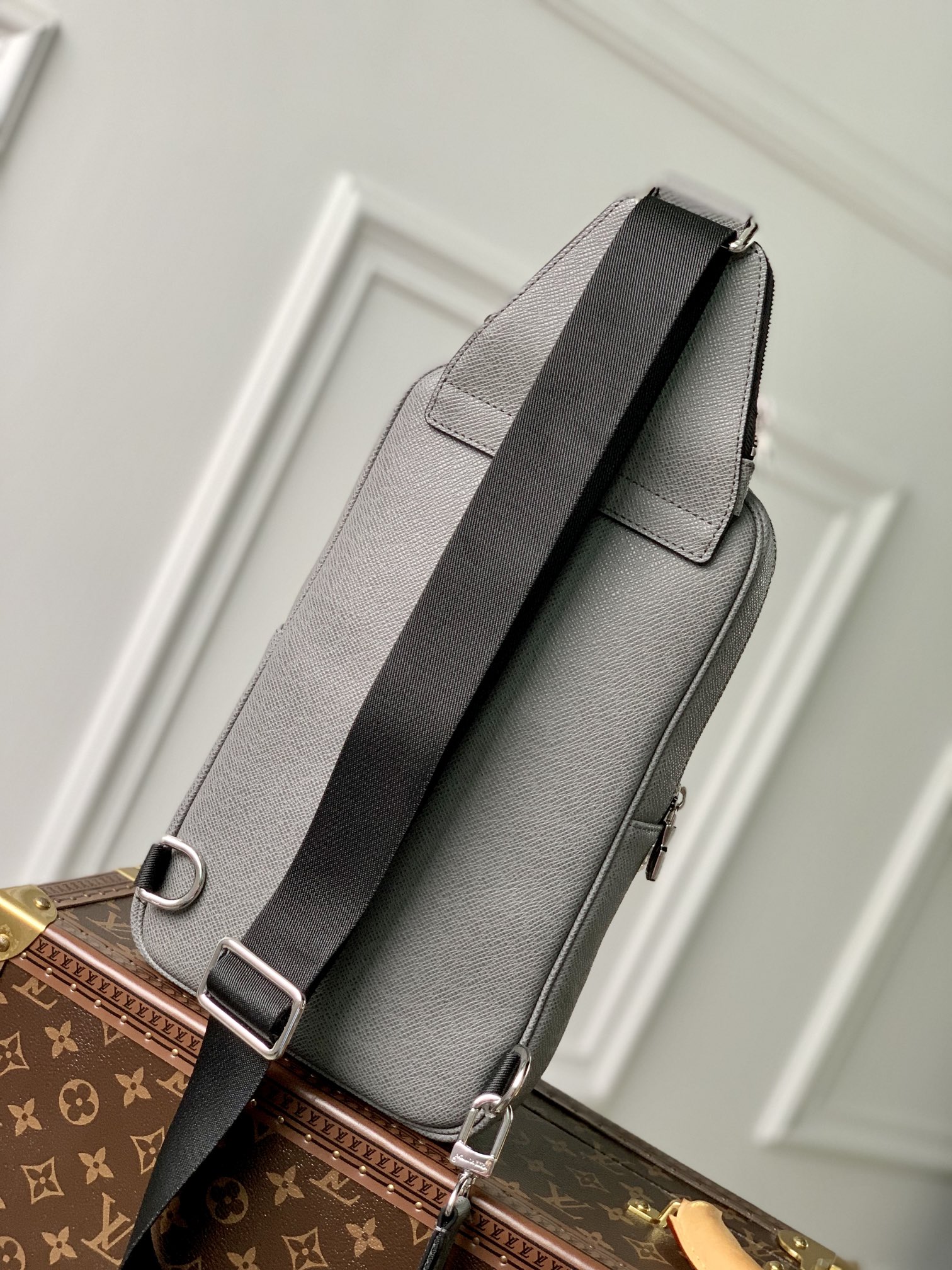 l0*is V*t0n damier graphite avenue bag-20 *31 x*10cm