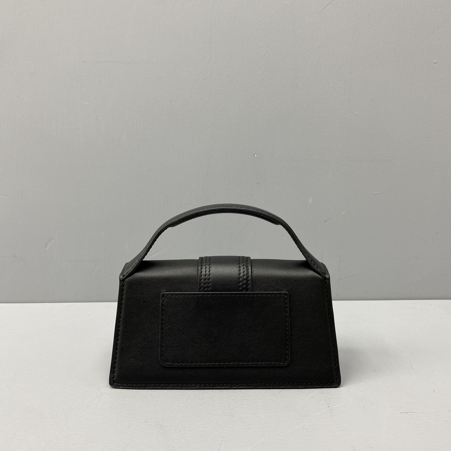 Jacquemus Small Bamnino Bag-18x6x7CM