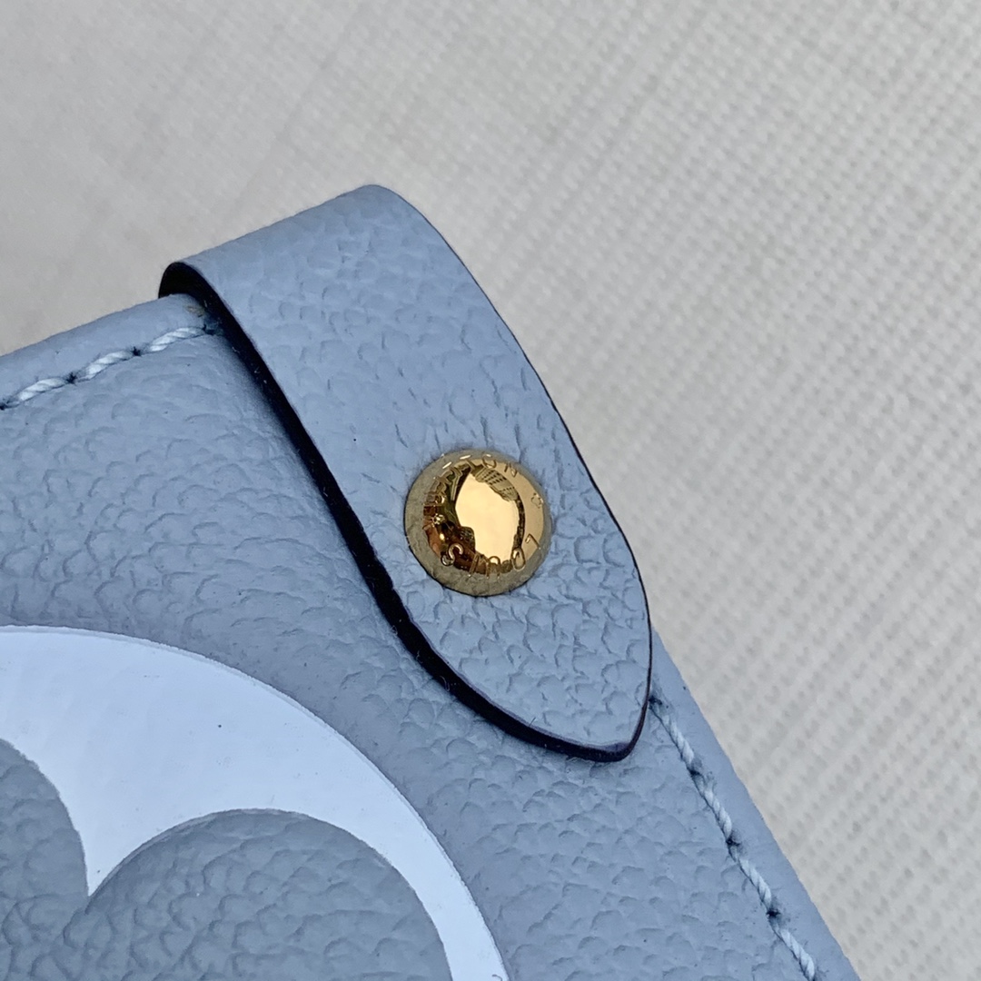 l0*is V*t0n by the pooll onthego handbag-35*27*14cm