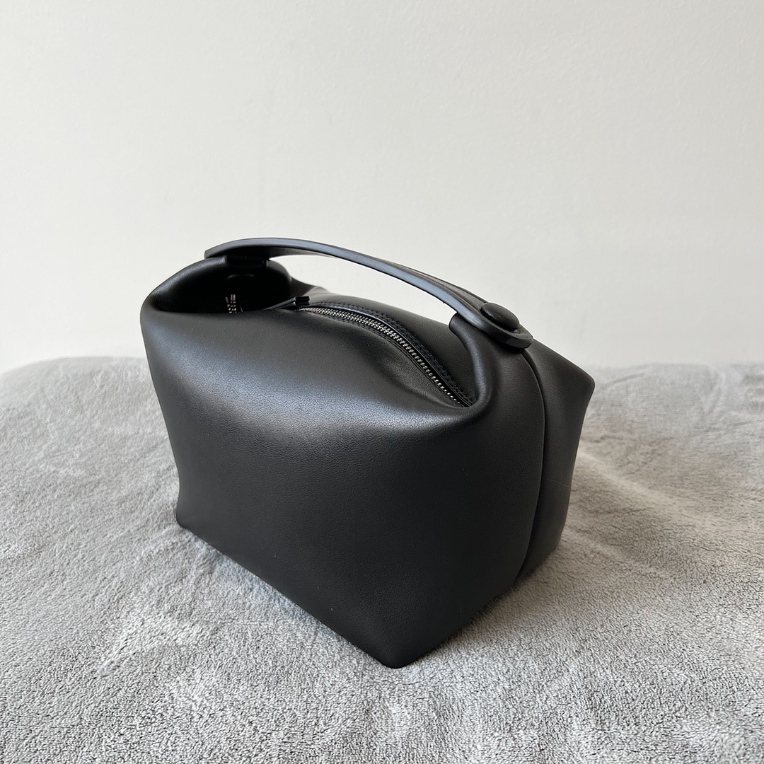 bo*te*ga ve*ne*ta T*e R0w bag-18*13*14cm