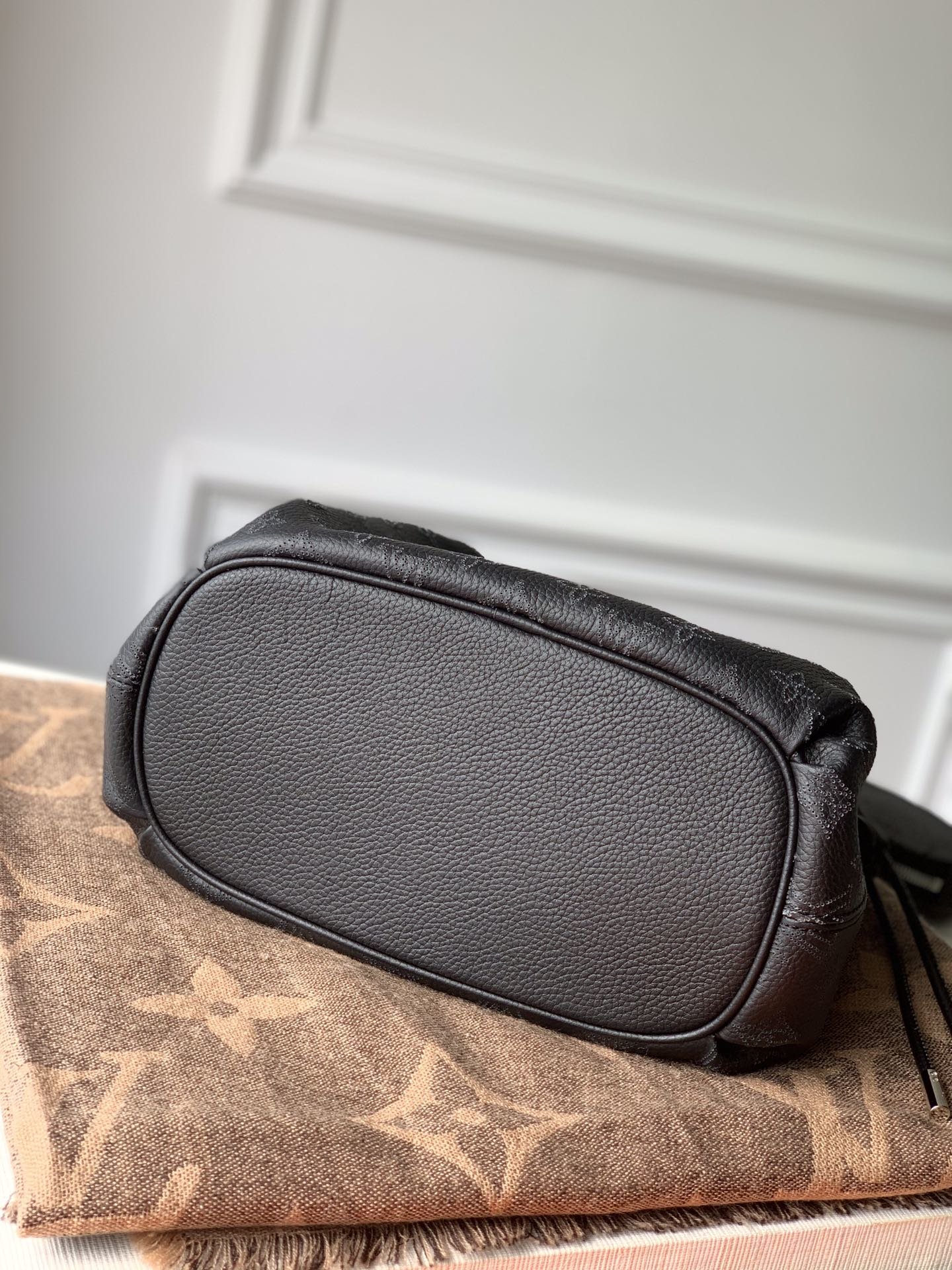 l0*is V*t0n muria tote bag-25*25*20cm