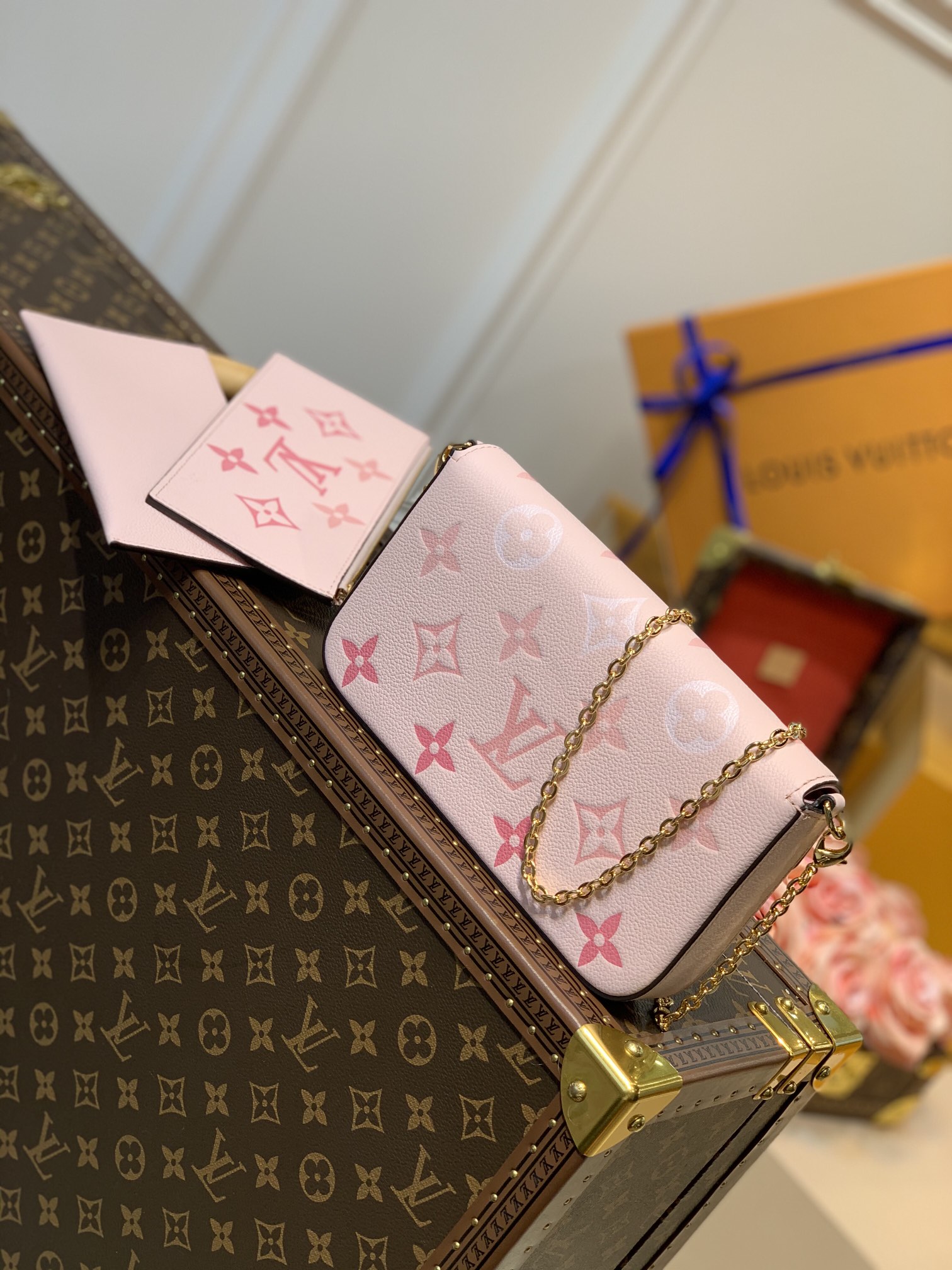 l0*is V*t0n pochette félicie wallet -21*12*3cm