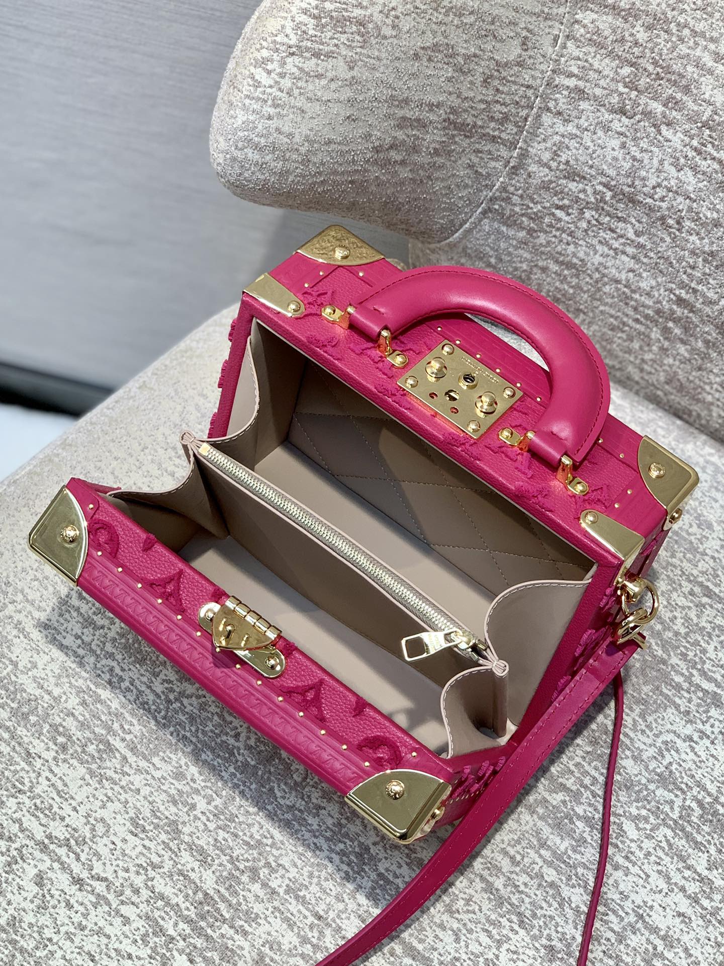 l0*is V*t0n valisette trésor-22.5 x 16x 11cm