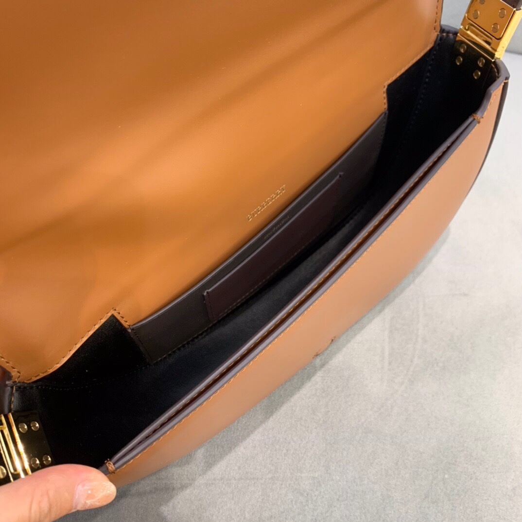 B**rry olympia bag-26x5.4x15cm