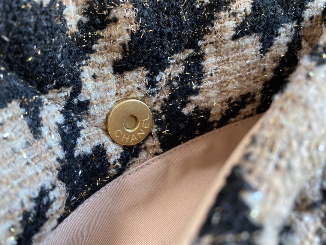 Ch@nel 19 Flap Bag-26CM