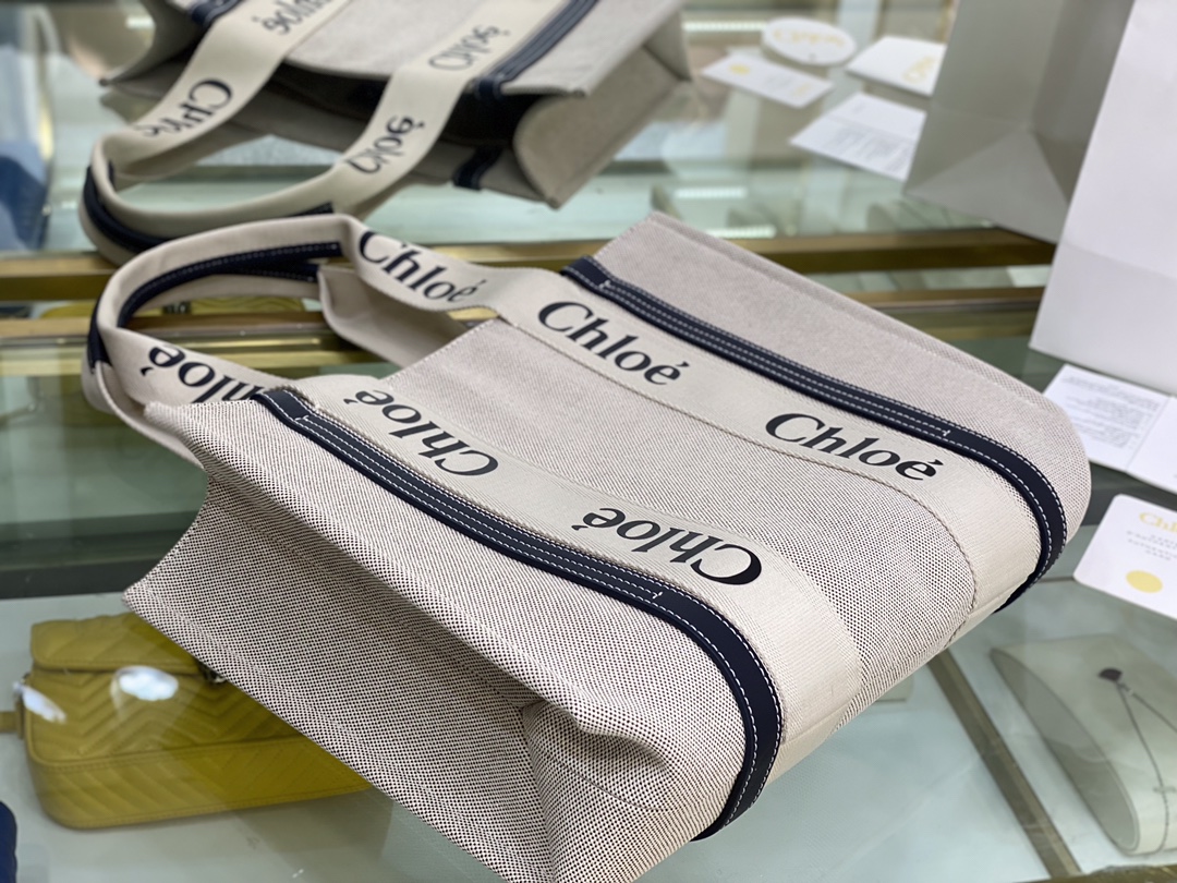 Chloe Woody Tote Bag