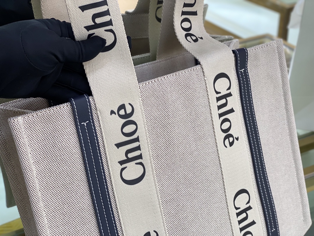 Chloe Woody Tote Bag