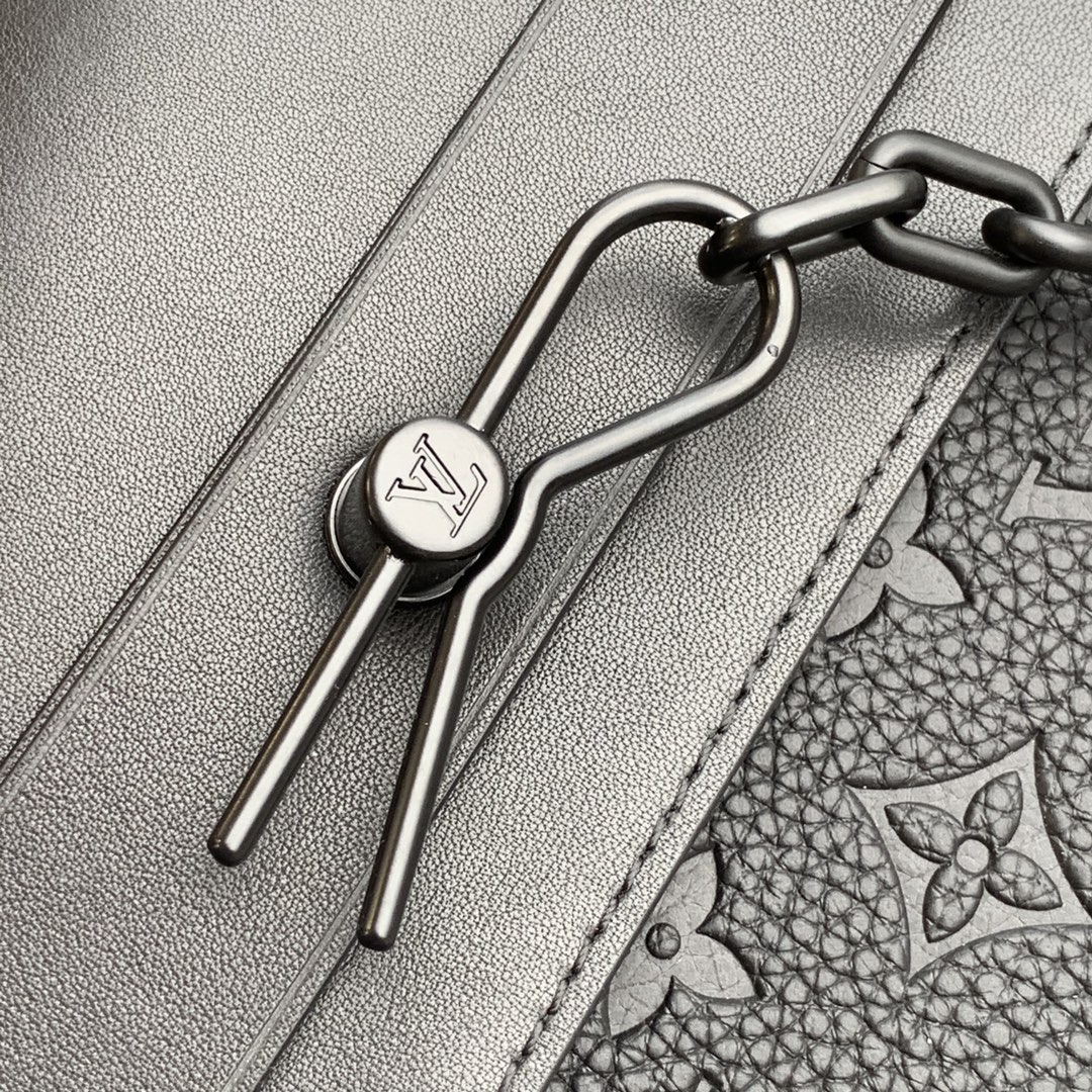 l0*is V*t0n pochette steamer -m80107-32 x 22 x 4cm