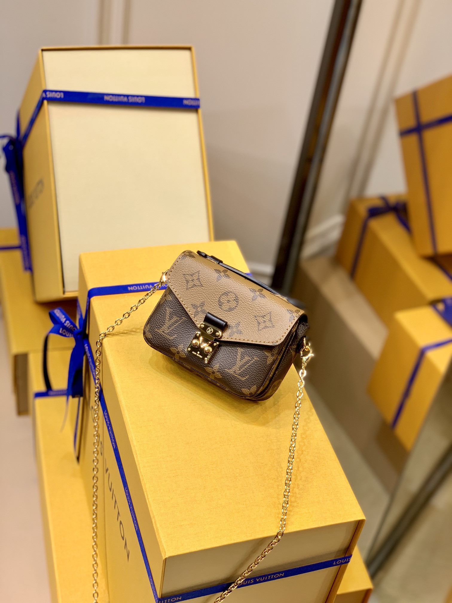 l0*is V*t0n micro metis handbags-14*11* 3.5 cm