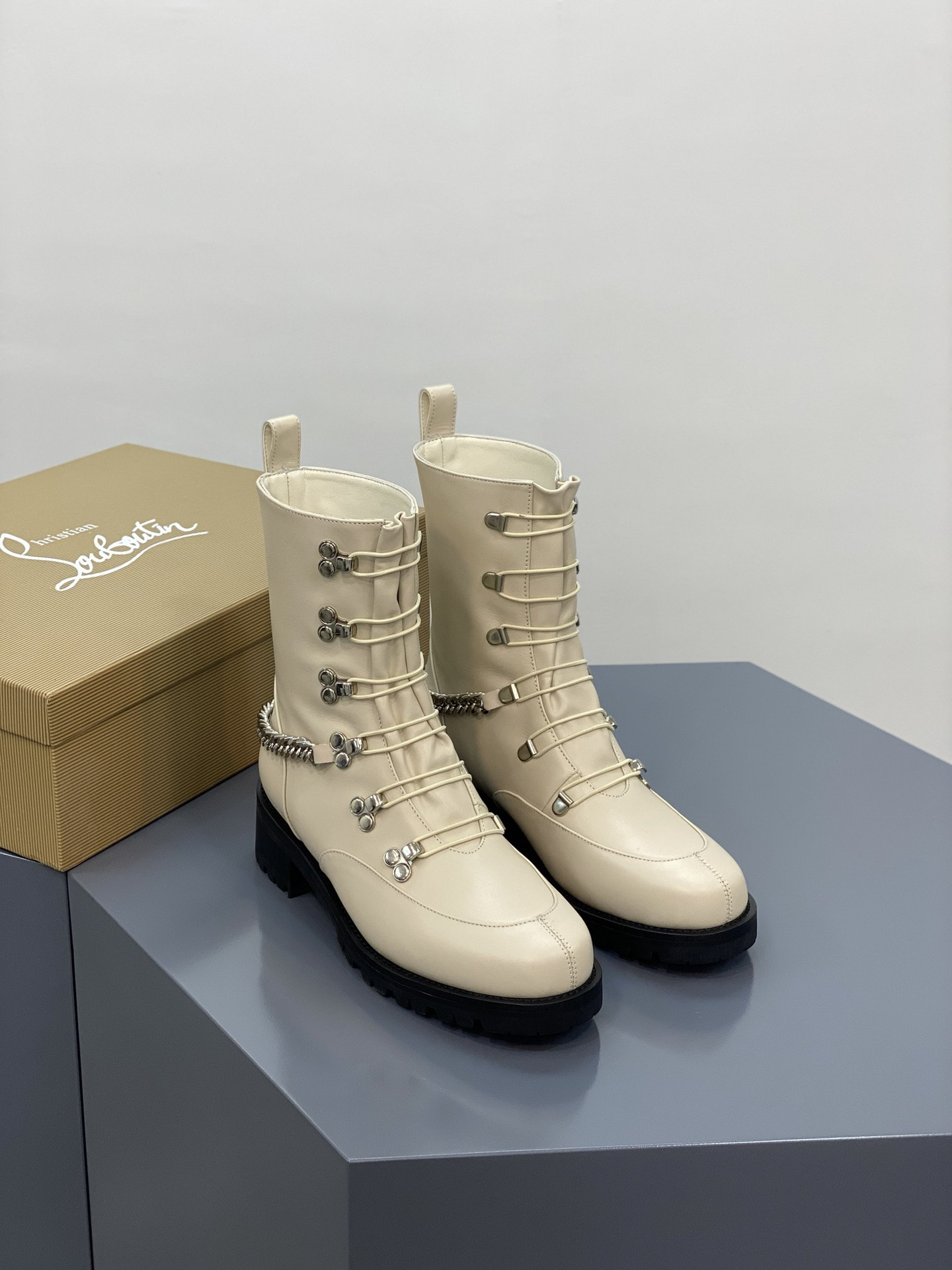 Ch**an louboutin boots