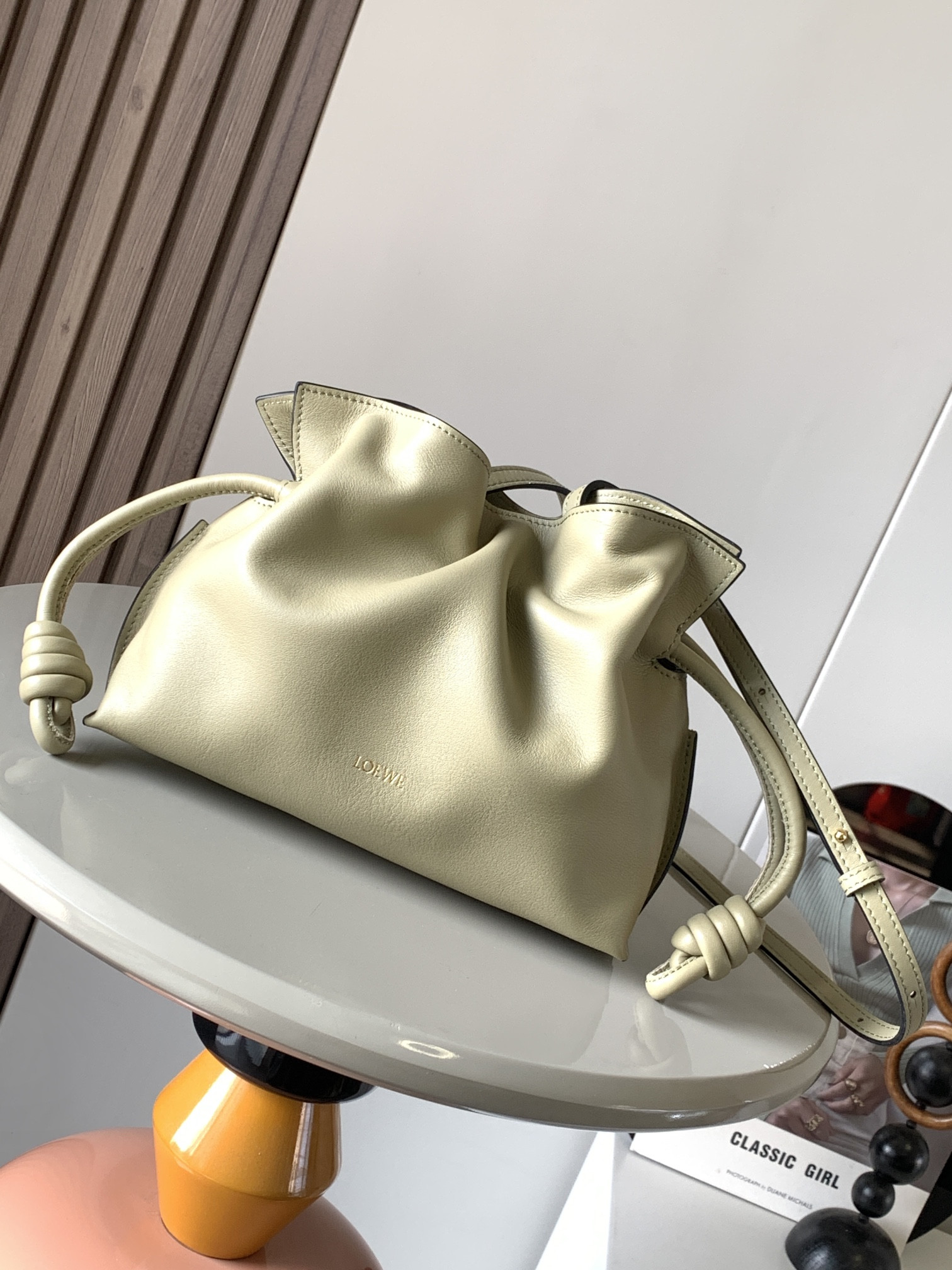 L0ew* flamenco-22.5*18*9cm