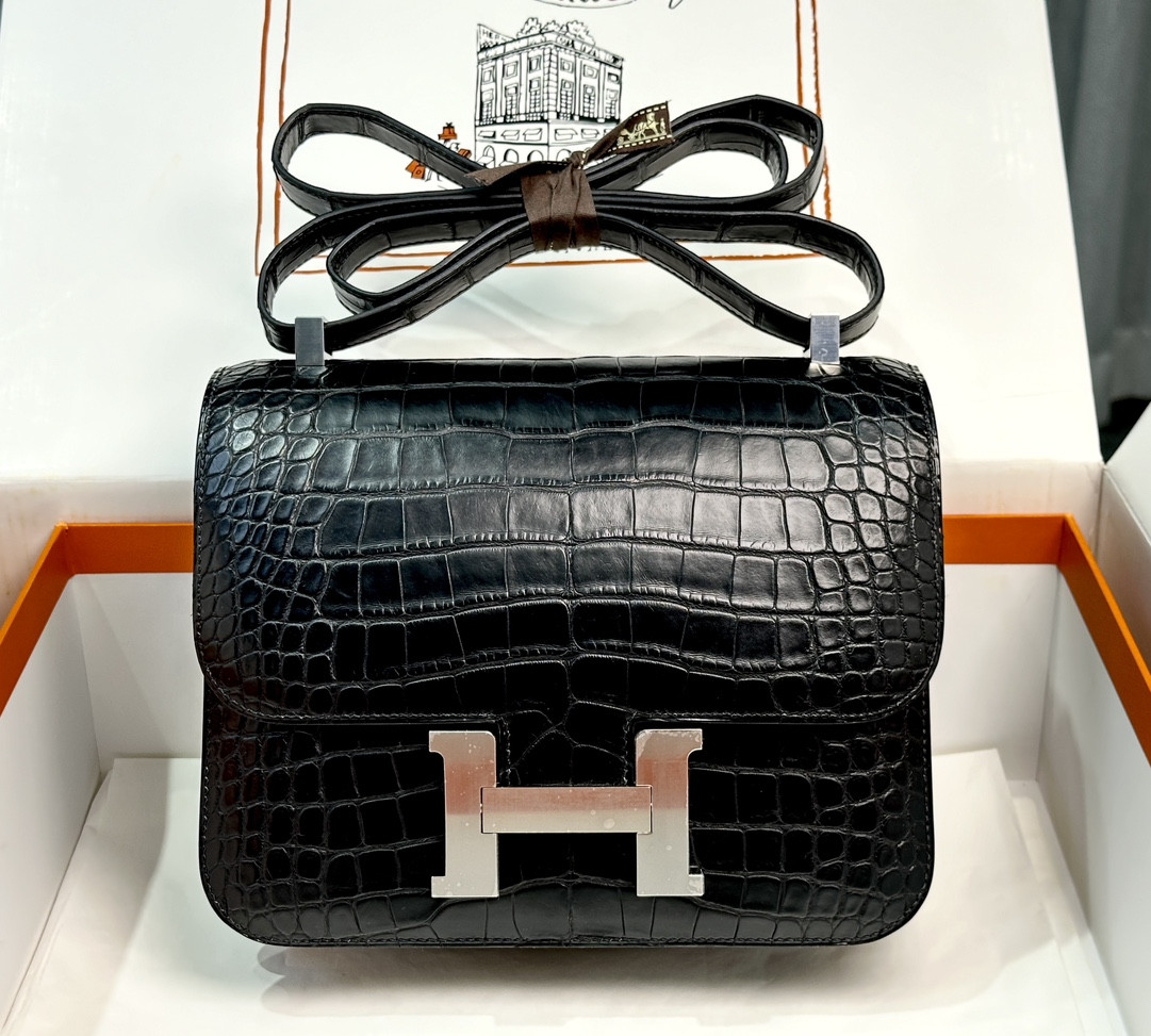 H**mes constance-24cm