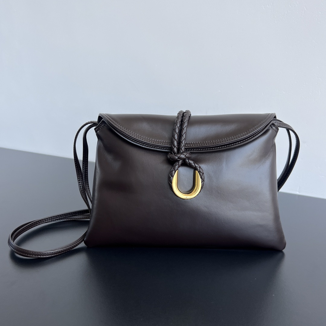 bo*te*ga Ve*ne*ta medium liberta bag-30*20*8cm