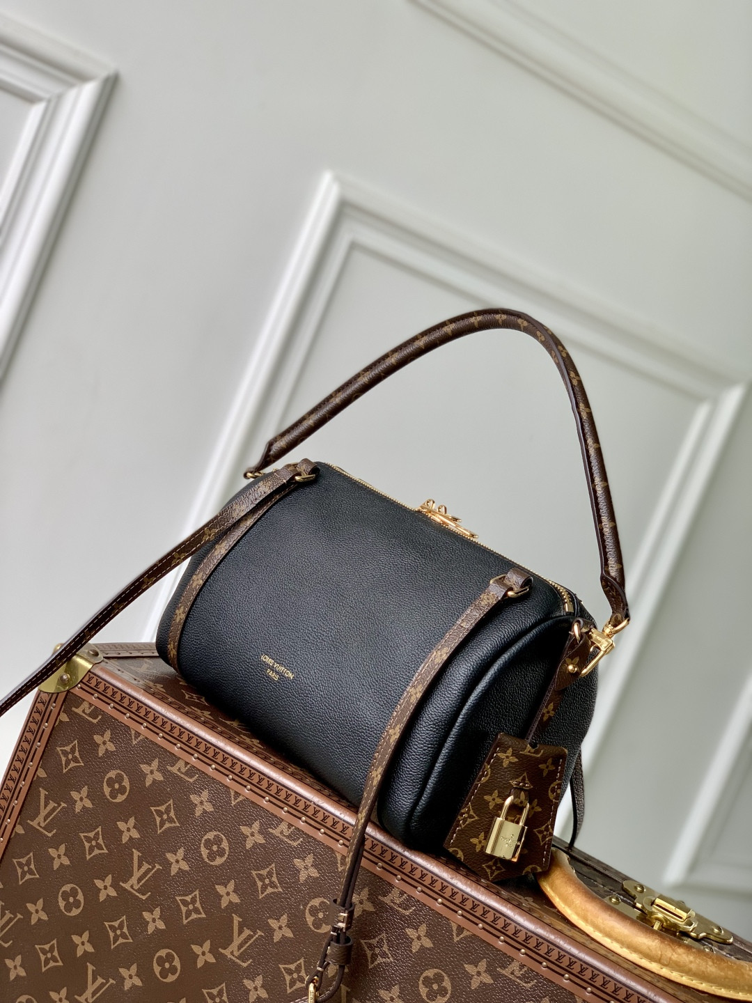 L0vis Vvtt0n Express Handbag-M26039-17 x 13.5 x 26CM