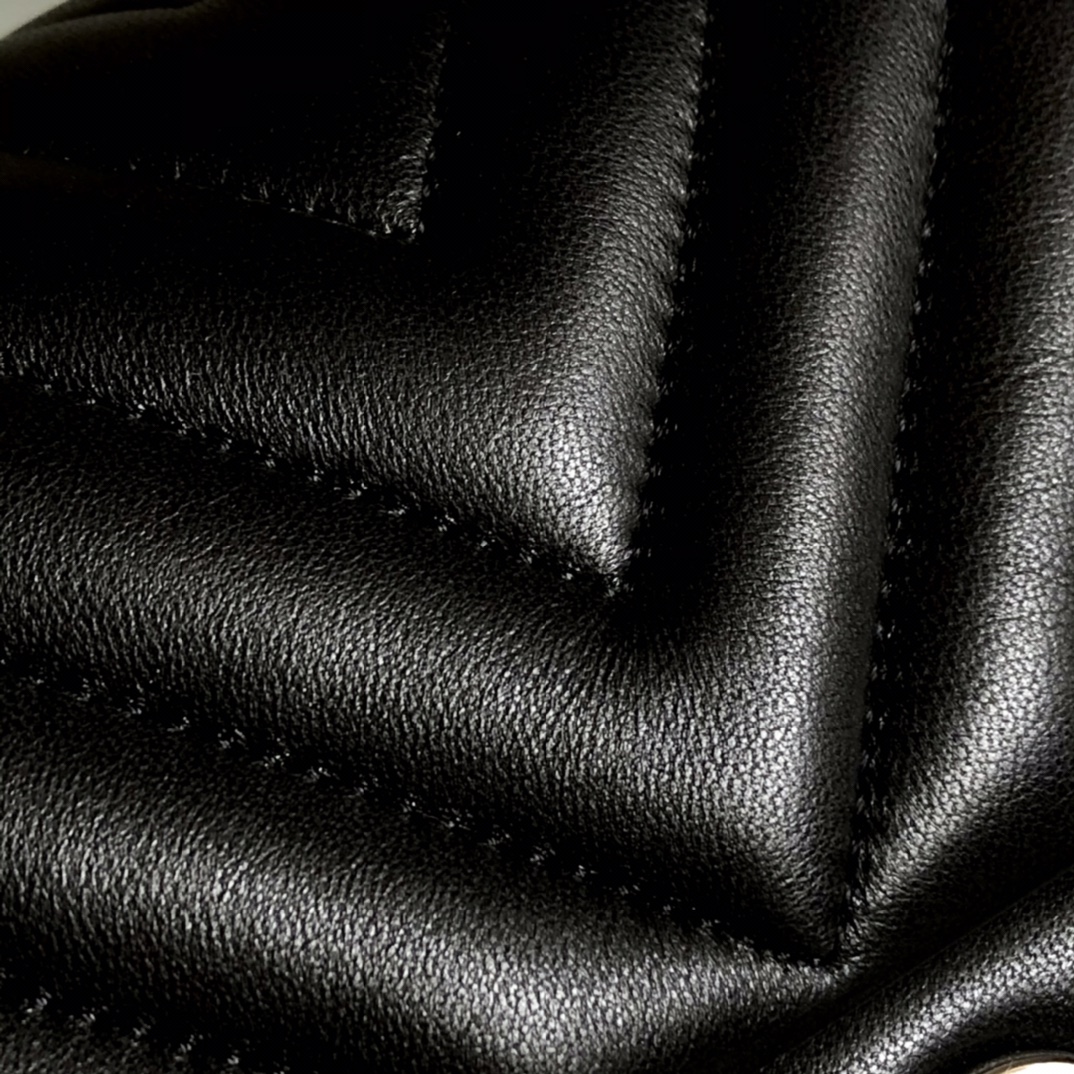 Ch@nel Flap Bag-Lambskin-Silver Hardware-20CM