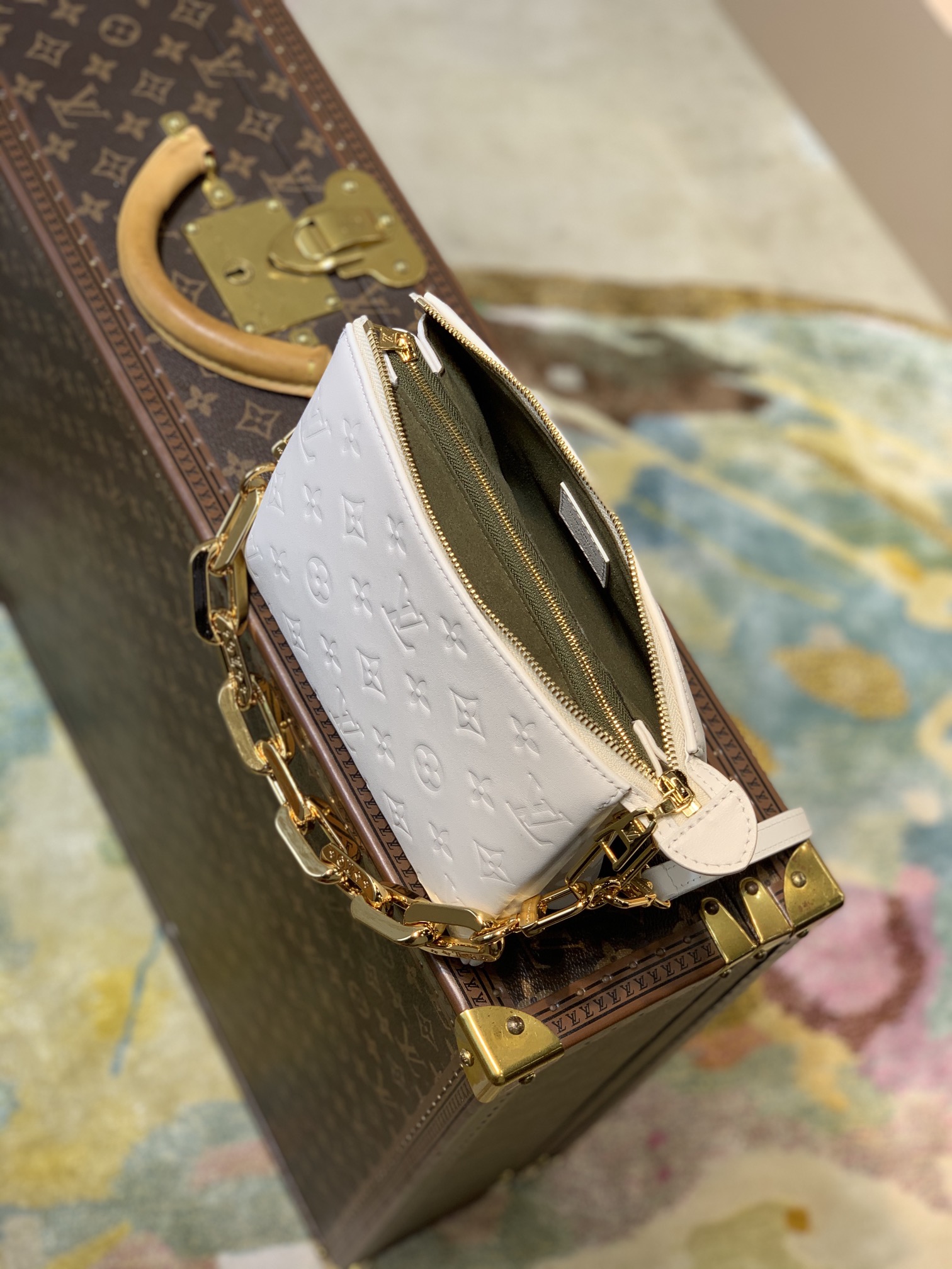 l0*is V*t0n coussin handbags-26*20*12cm