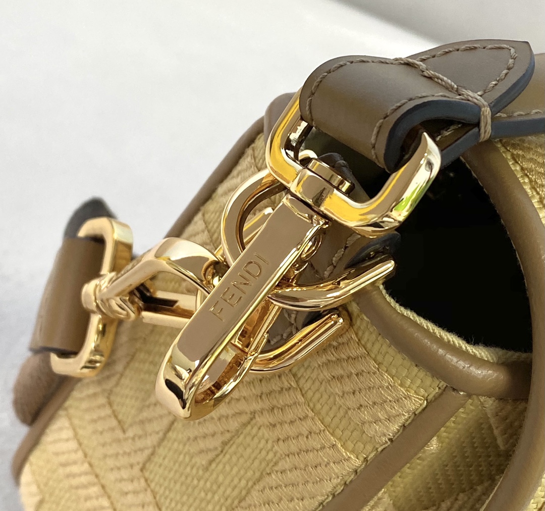 F**di medium baguette bag-26x15x4cm