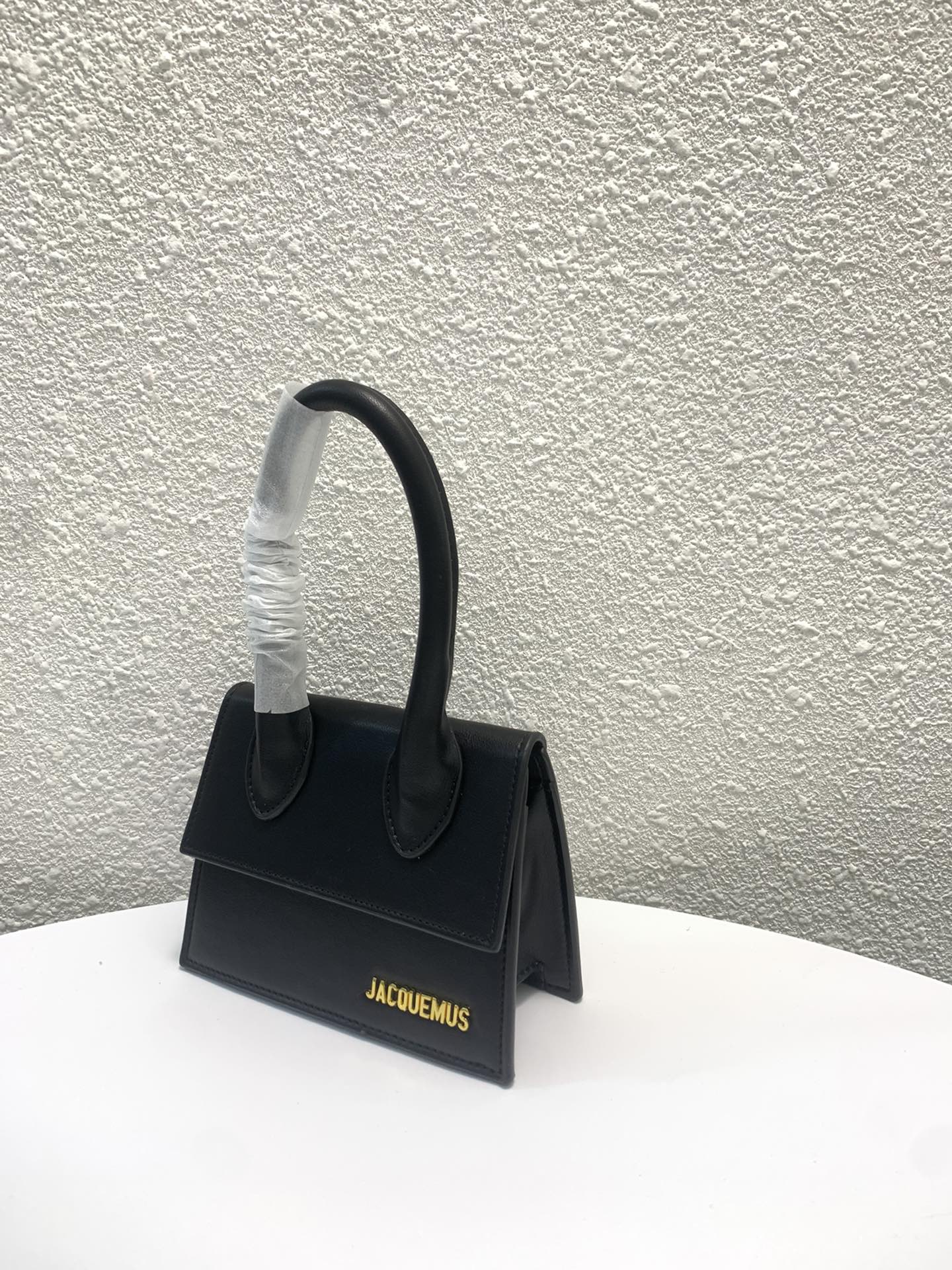 Jacquemus Bamnino Bag-17CM