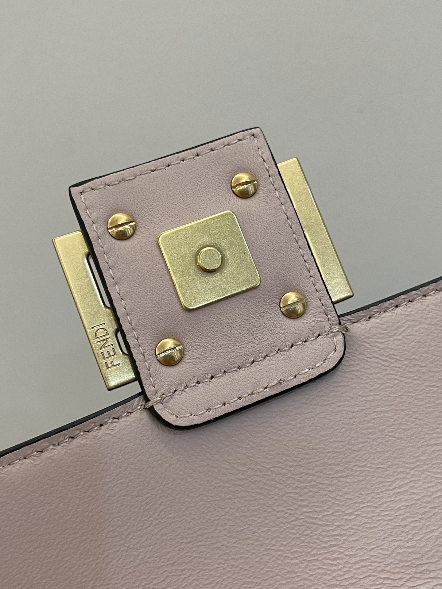 F**di baguette bag-24x14x7cm