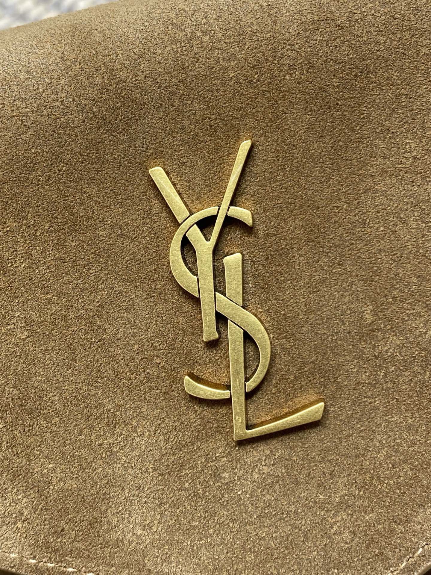 Y51 CASSANDRE Large Envelope Pouch In Suede -29.5x18x4.5CM