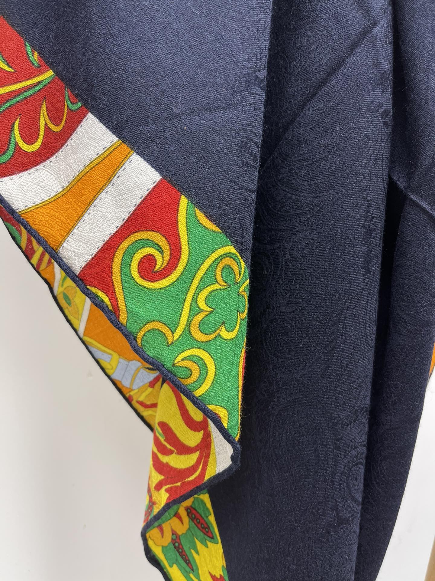 H**mes square towel-140*140cm