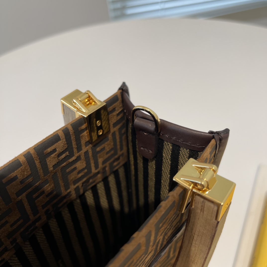 F**di sunshine mini tote -13x6.5x18cm