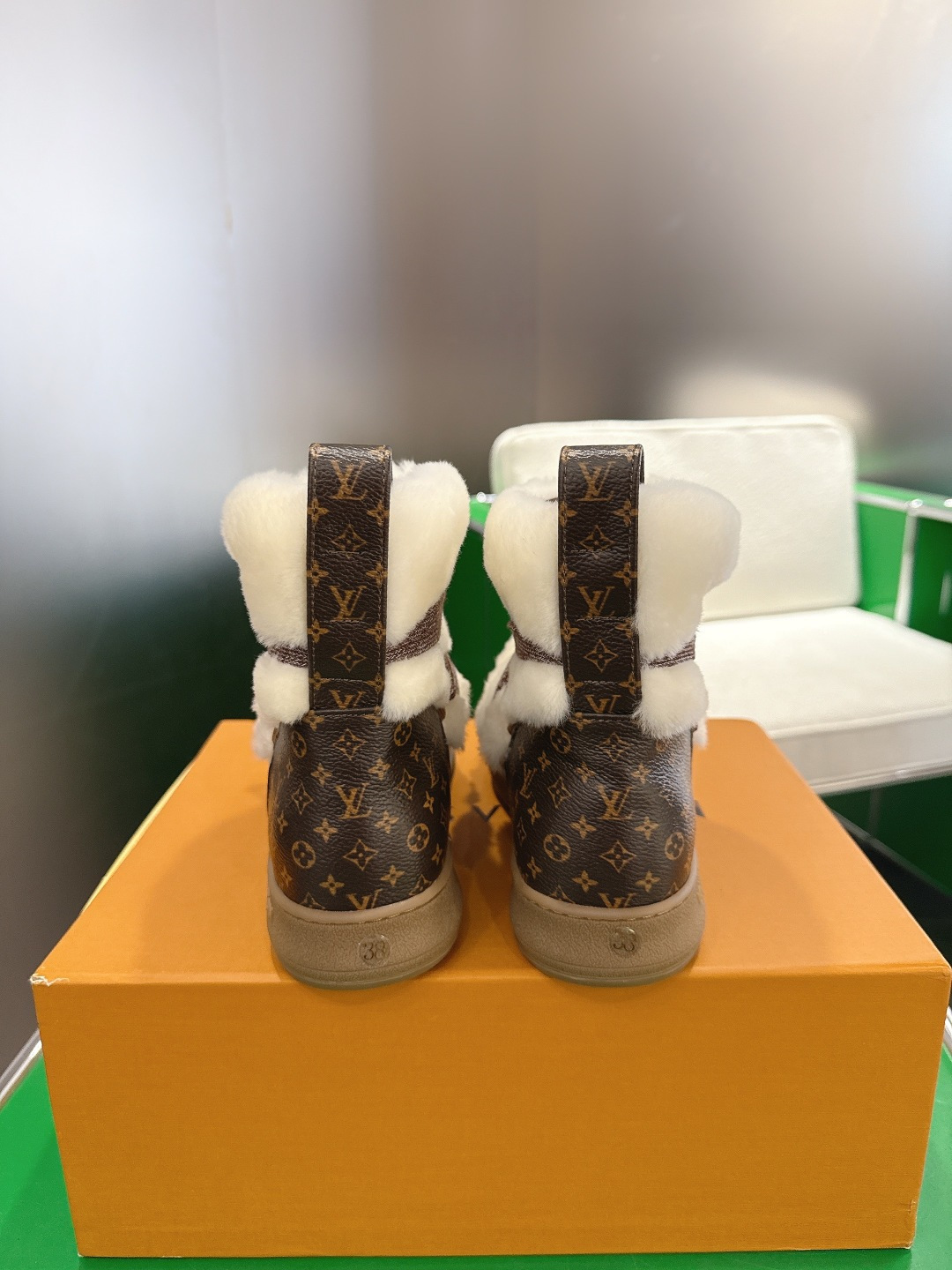 L0vis Vuitt*on LV Cloud Lace-Up Ankle Boot Sneaker