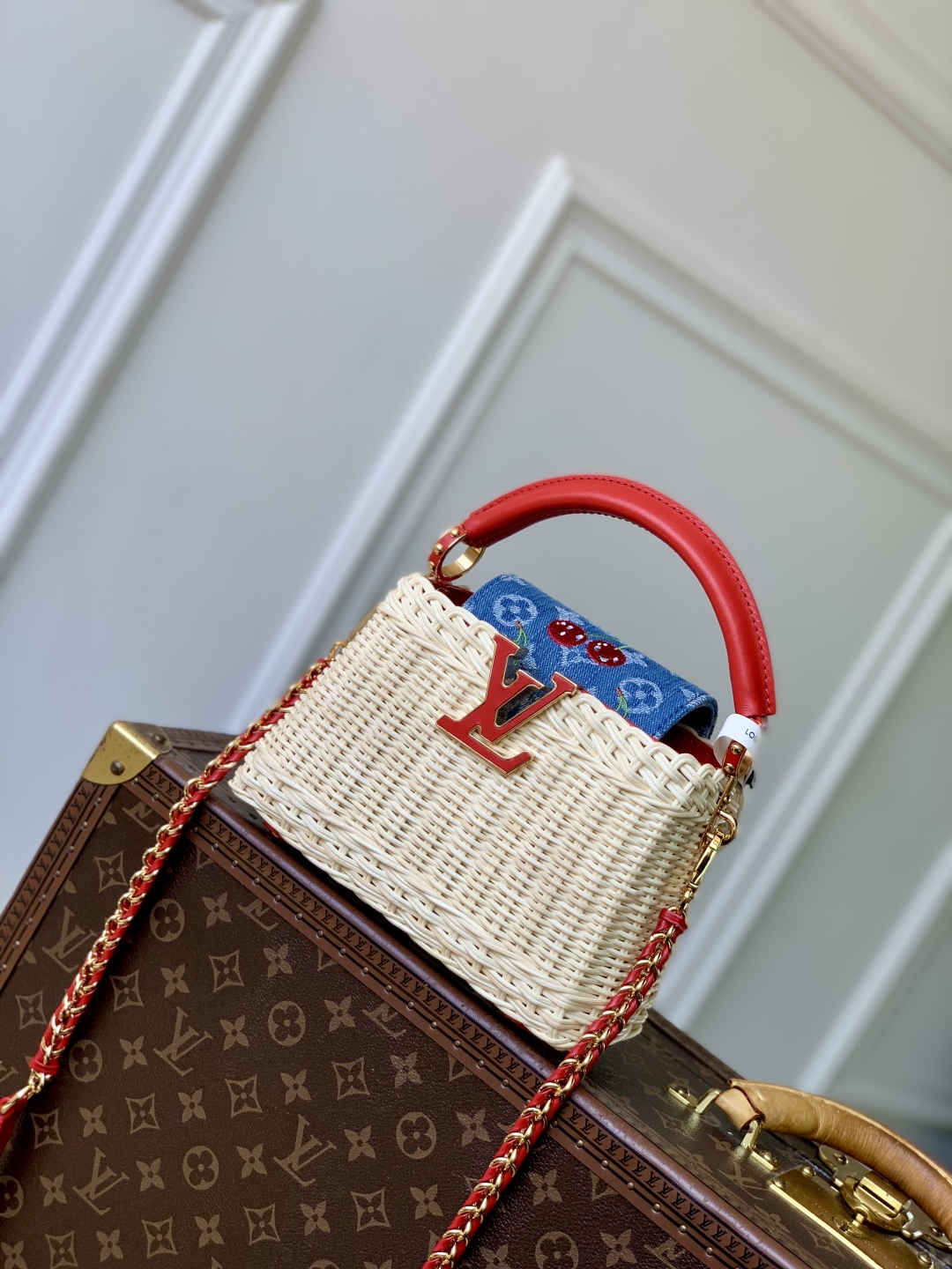 l0vis Vvtt0n mini capucines handlebag-21*14*8cm